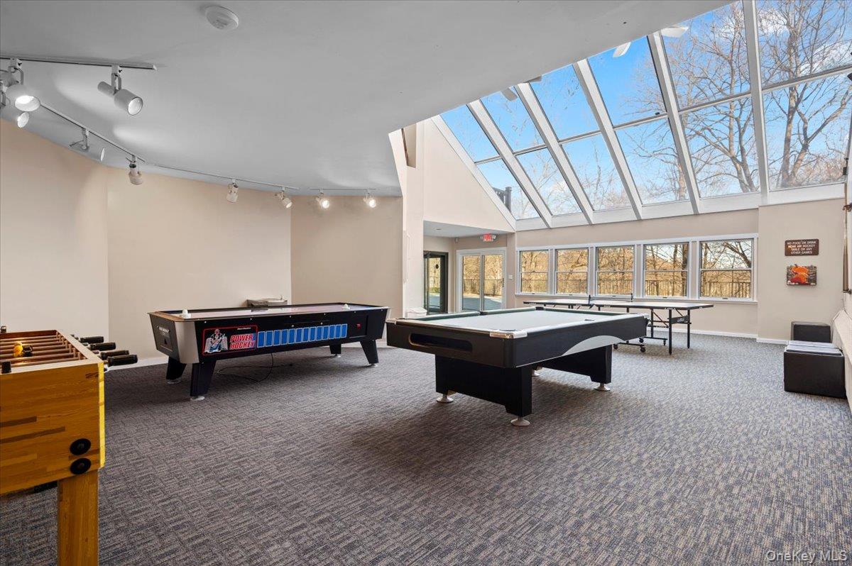 110 Round Hill Road, Dobbs Ferry, NY 10522