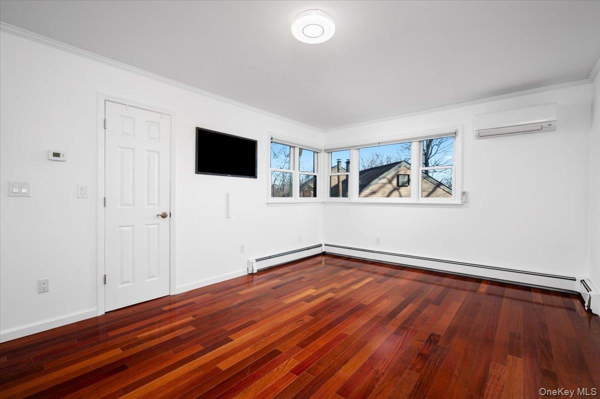 110 Round Hill Road, Dobbs Ferry, NY 10522