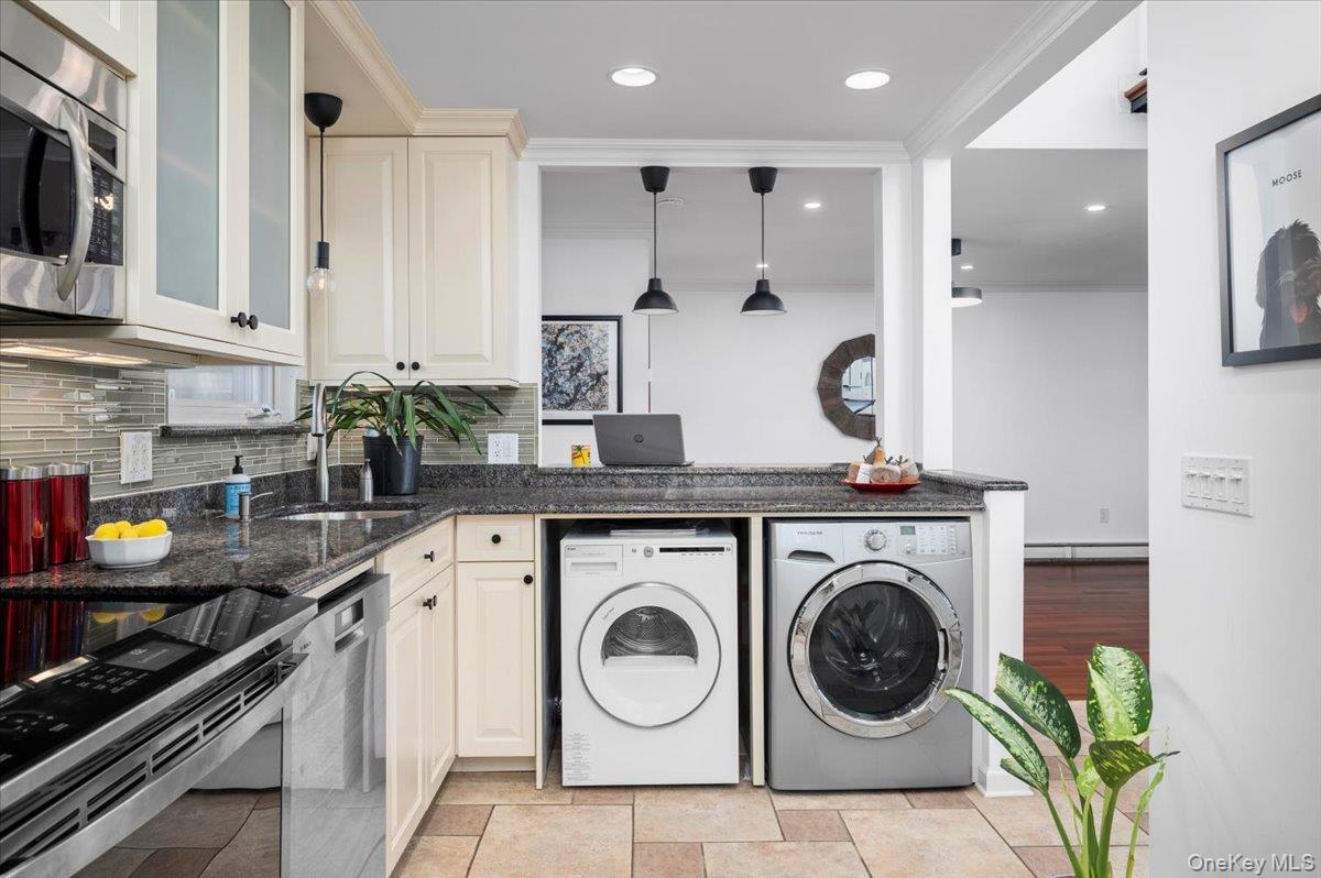 110 Round Hill Road, Dobbs Ferry, NY 10522