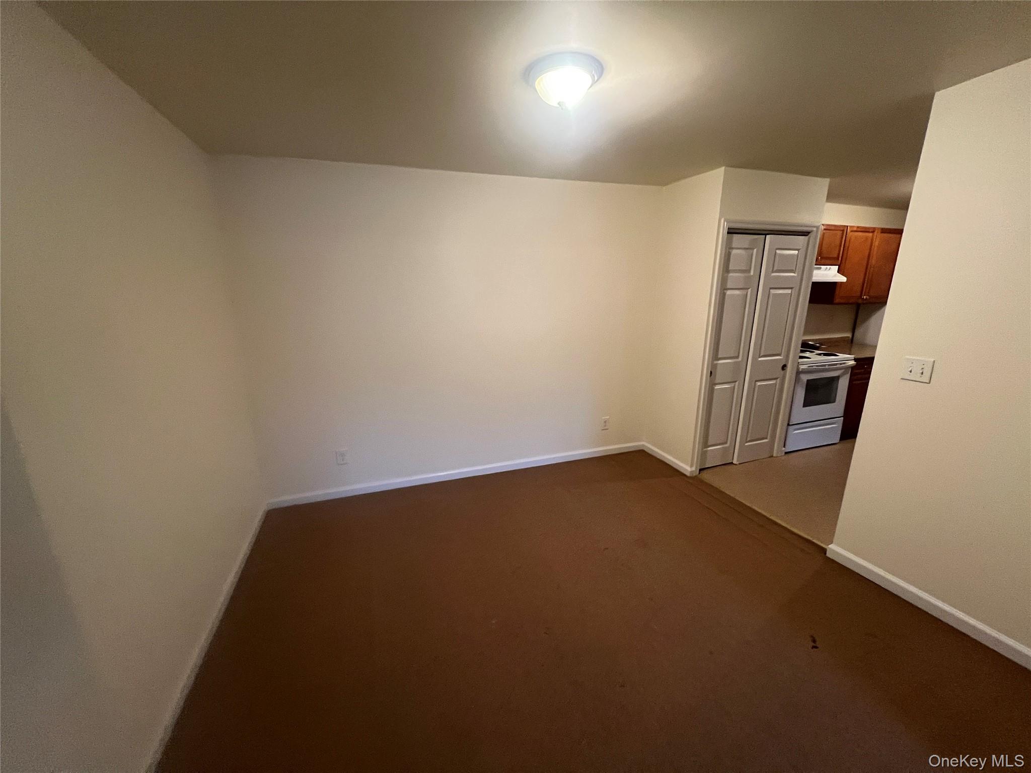 408 Carpenter Avenue # 24, Newburgh, NY 12550