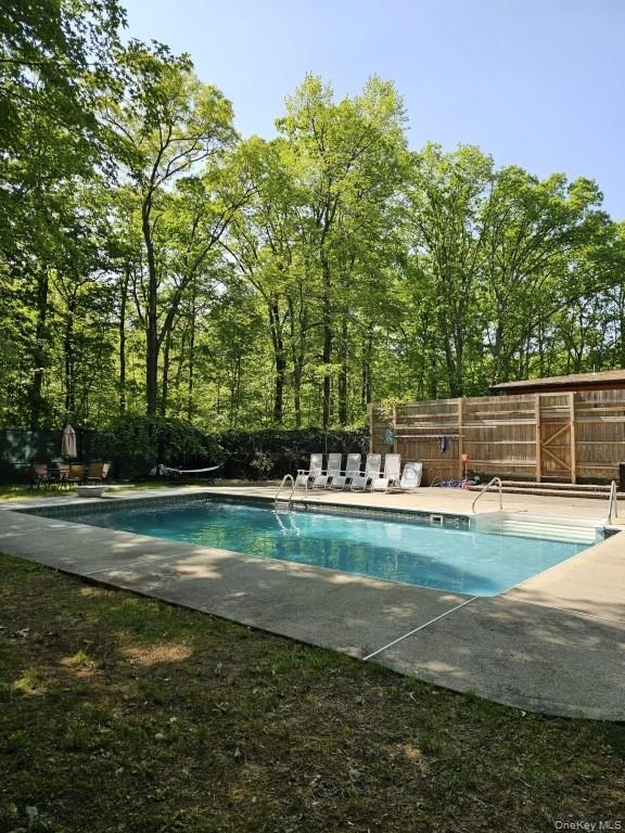 11 Cliff Court, Monroe, NY 10950