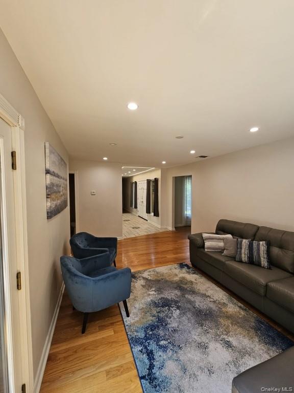 11 Cliff Court, Monroe, NY 10950