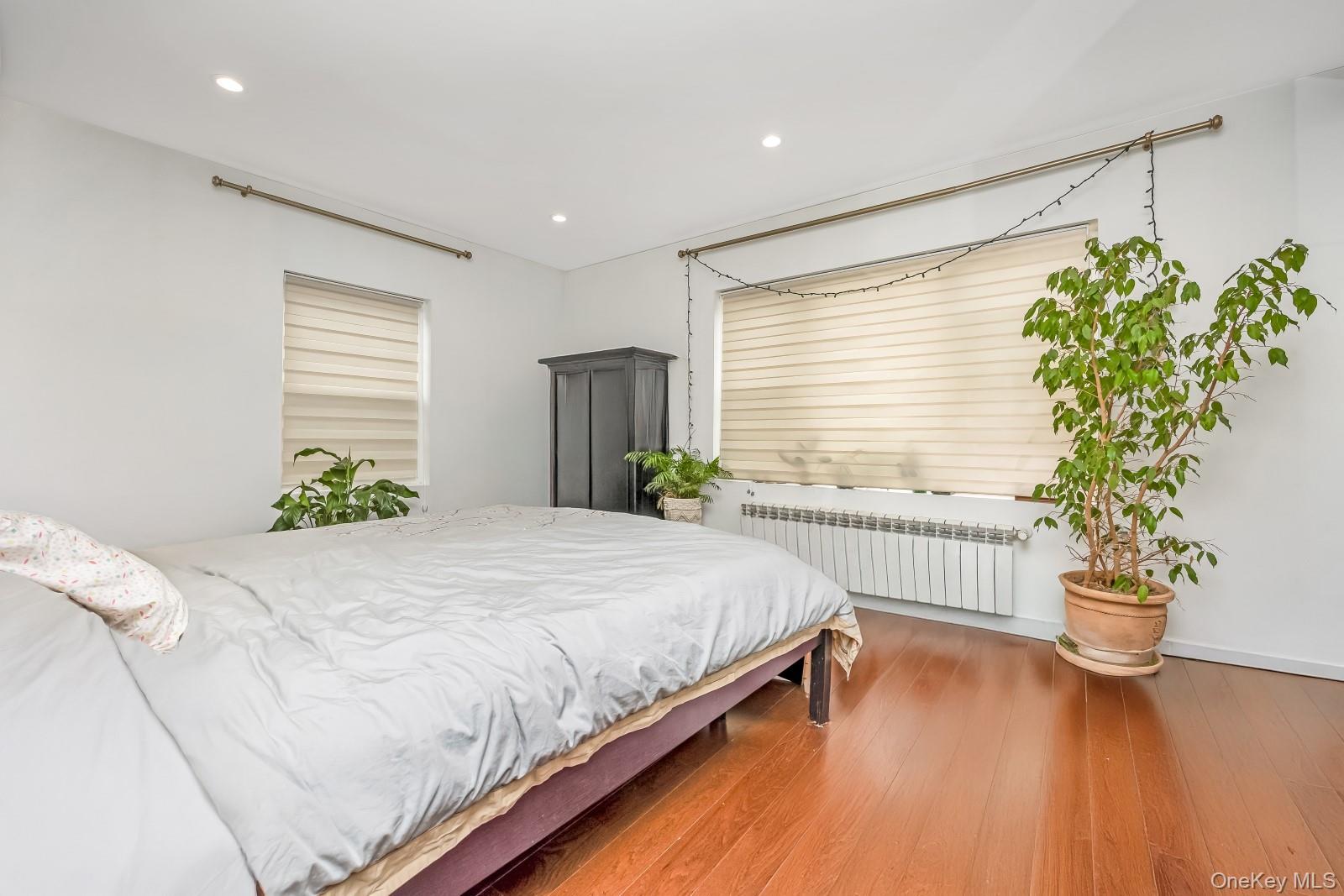 64-68 83 Place, Middle Village, NY 11379