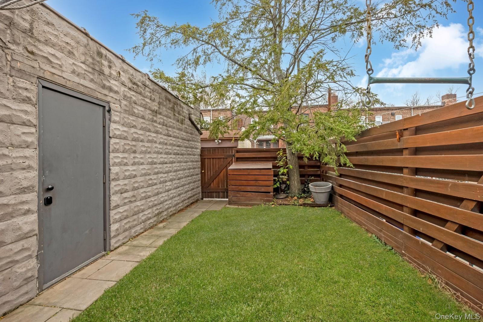 64-68 83 Place, Middle Village, NY 11379