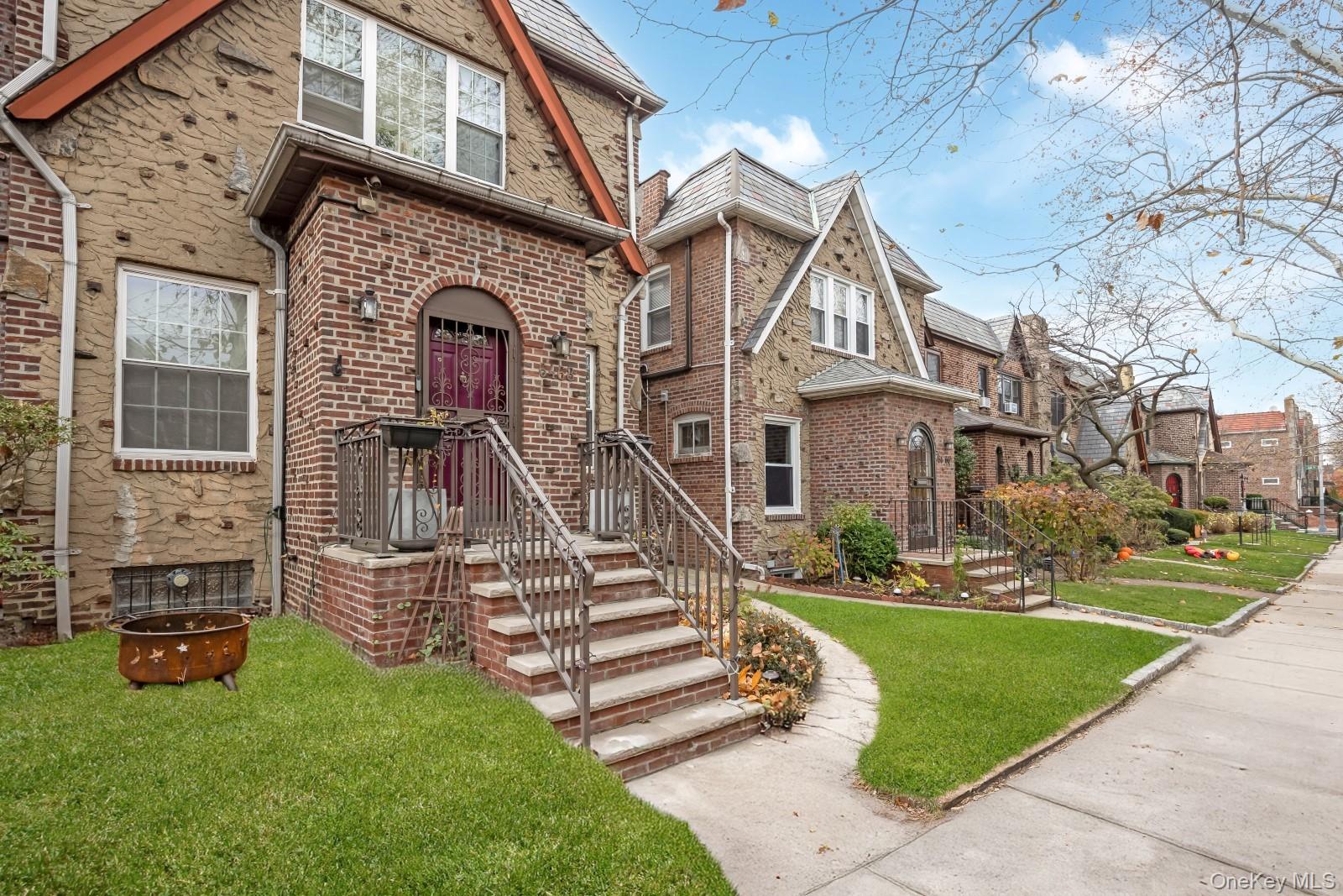 64-68 83 Place, Middle Village, NY 11379