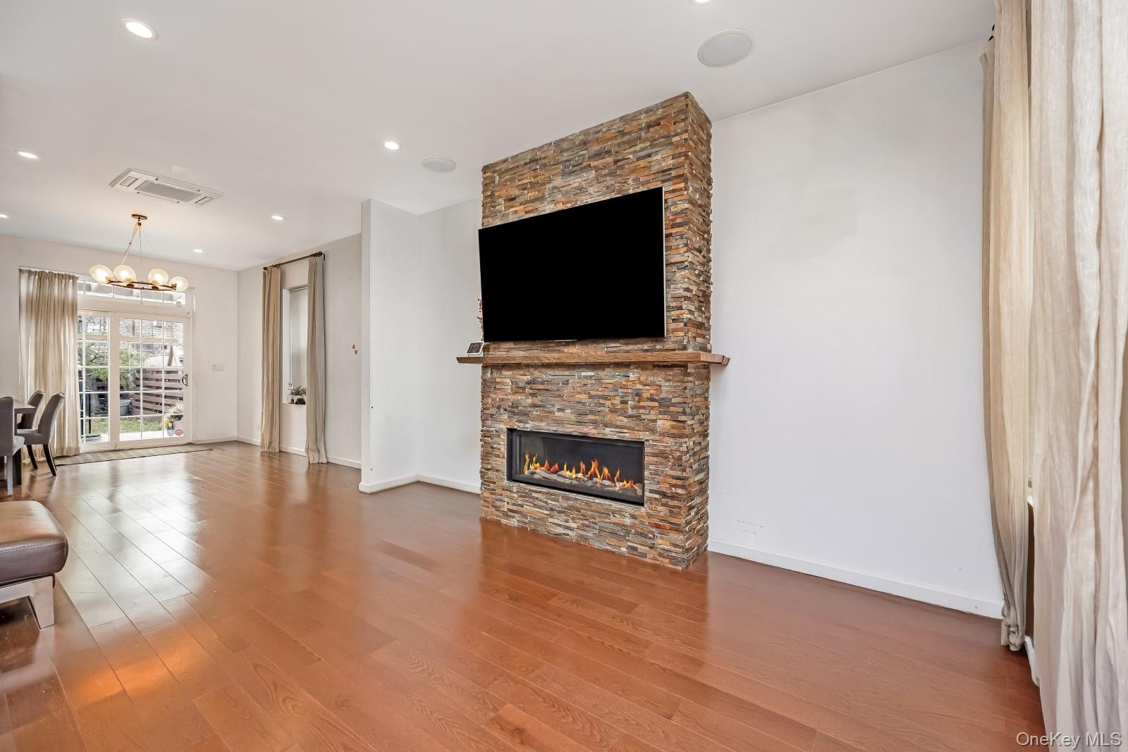 64-68 83 Place, Middle Village, NY 11379