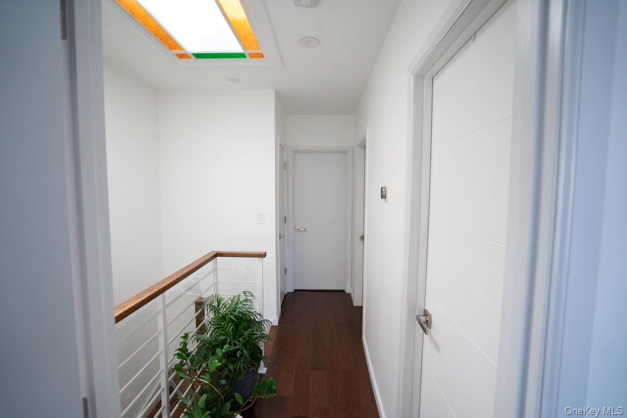 64-68 83 Place, Middle Village, NY 11379