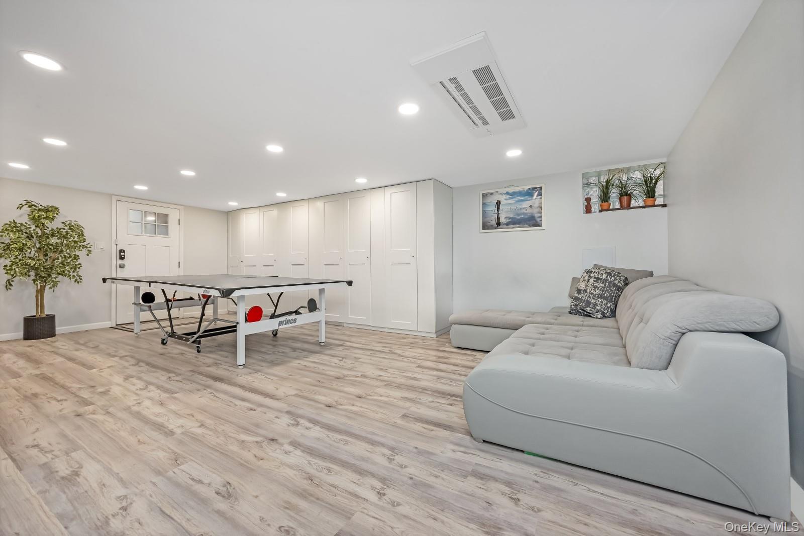 64-68 83 Place, Middle Village, NY 11379