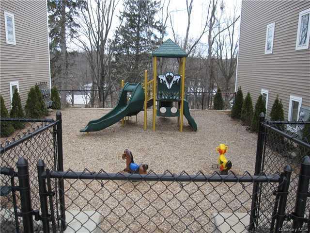 415 Tondo Circle, Harriman, NY 10926