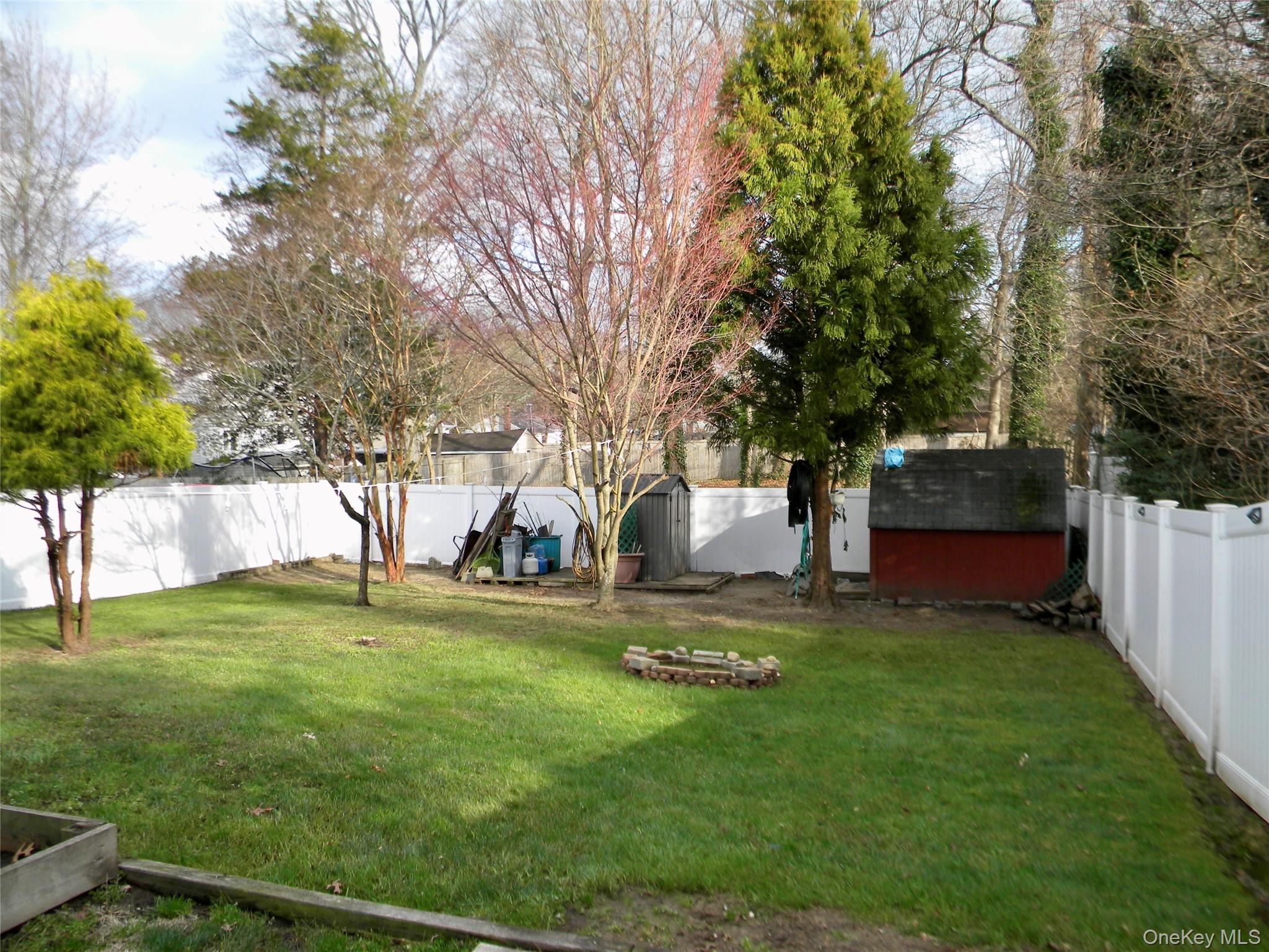 79 S Evergreen Drive, Selden, NY 11784