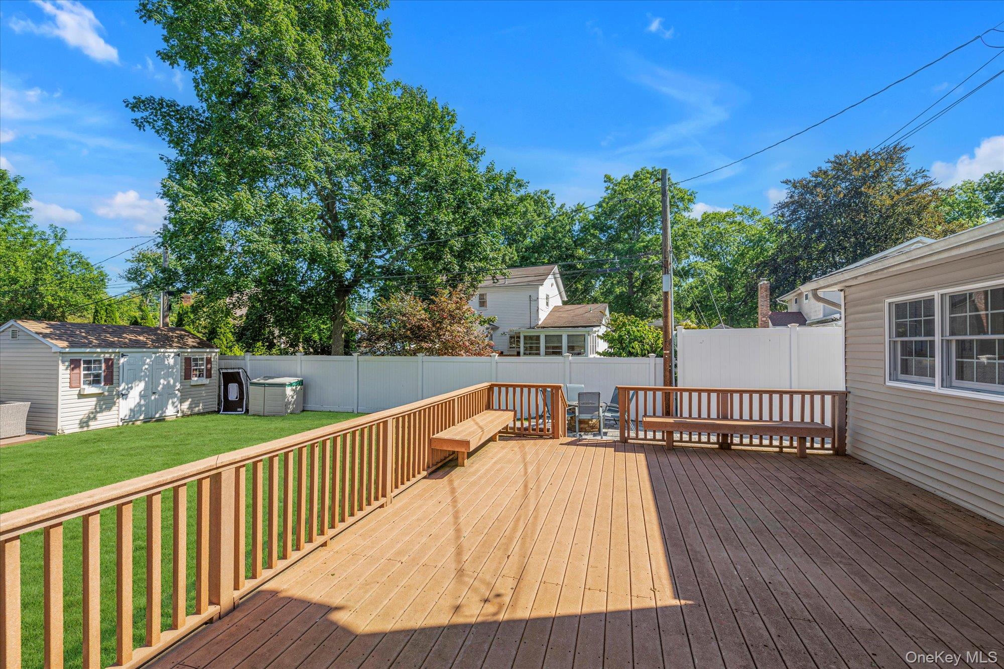 702 10th Avenue, East Northport, NY 11731