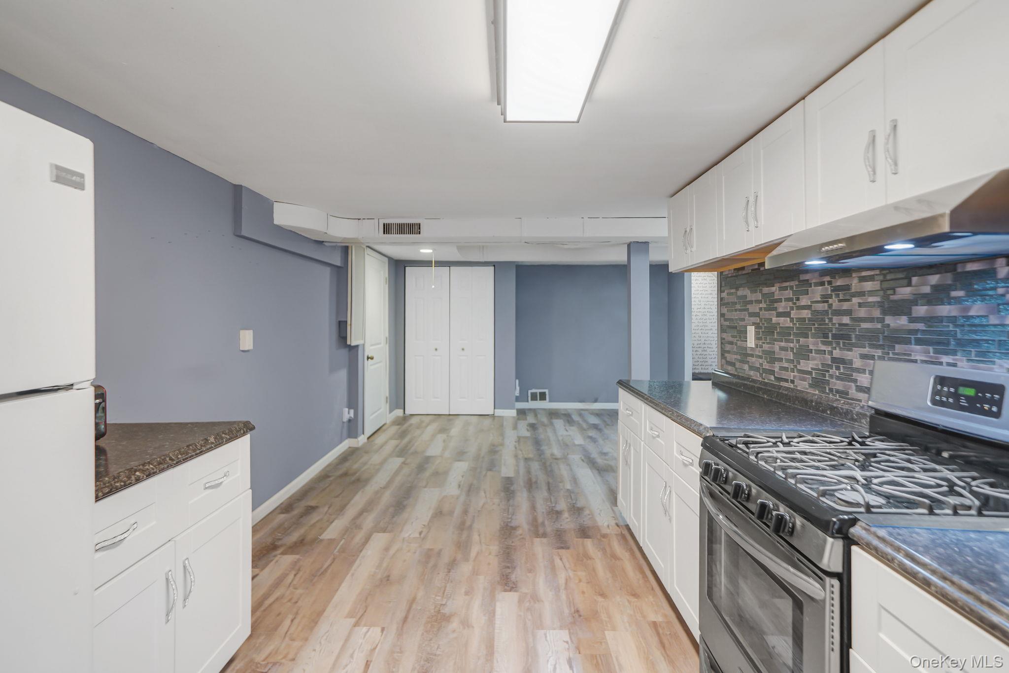 11 Amityville Road, Sound Beach, NY 11789