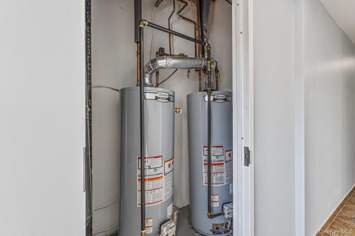 58-34 59 St # 2, Maspeth, NY 11378