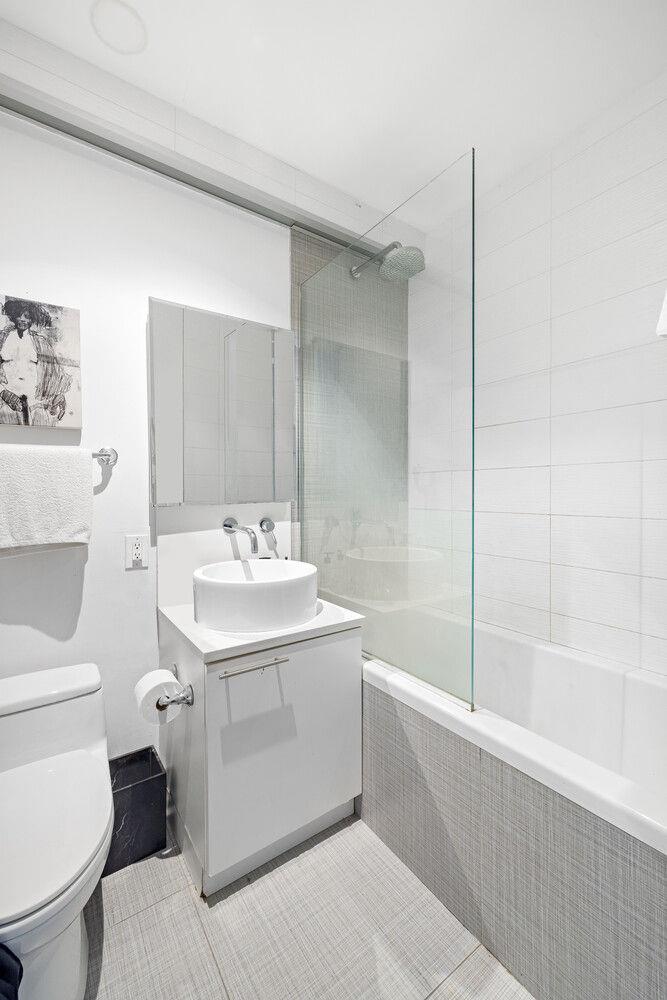 129 METROPOLITAN Avenue # 1B, Brooklyn, NY 11211