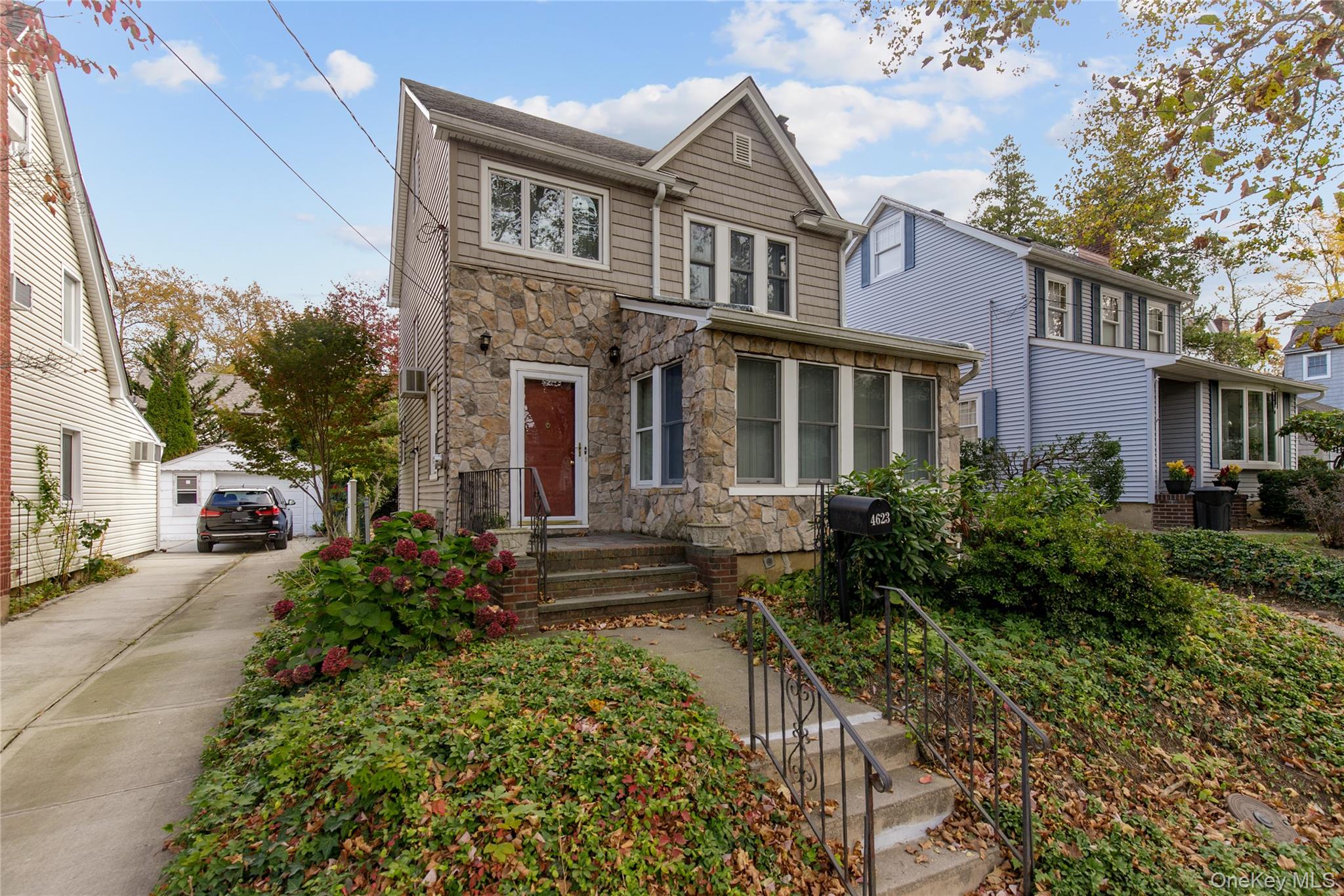 4623 Arcadia Lane, Great Neck, NY 11020