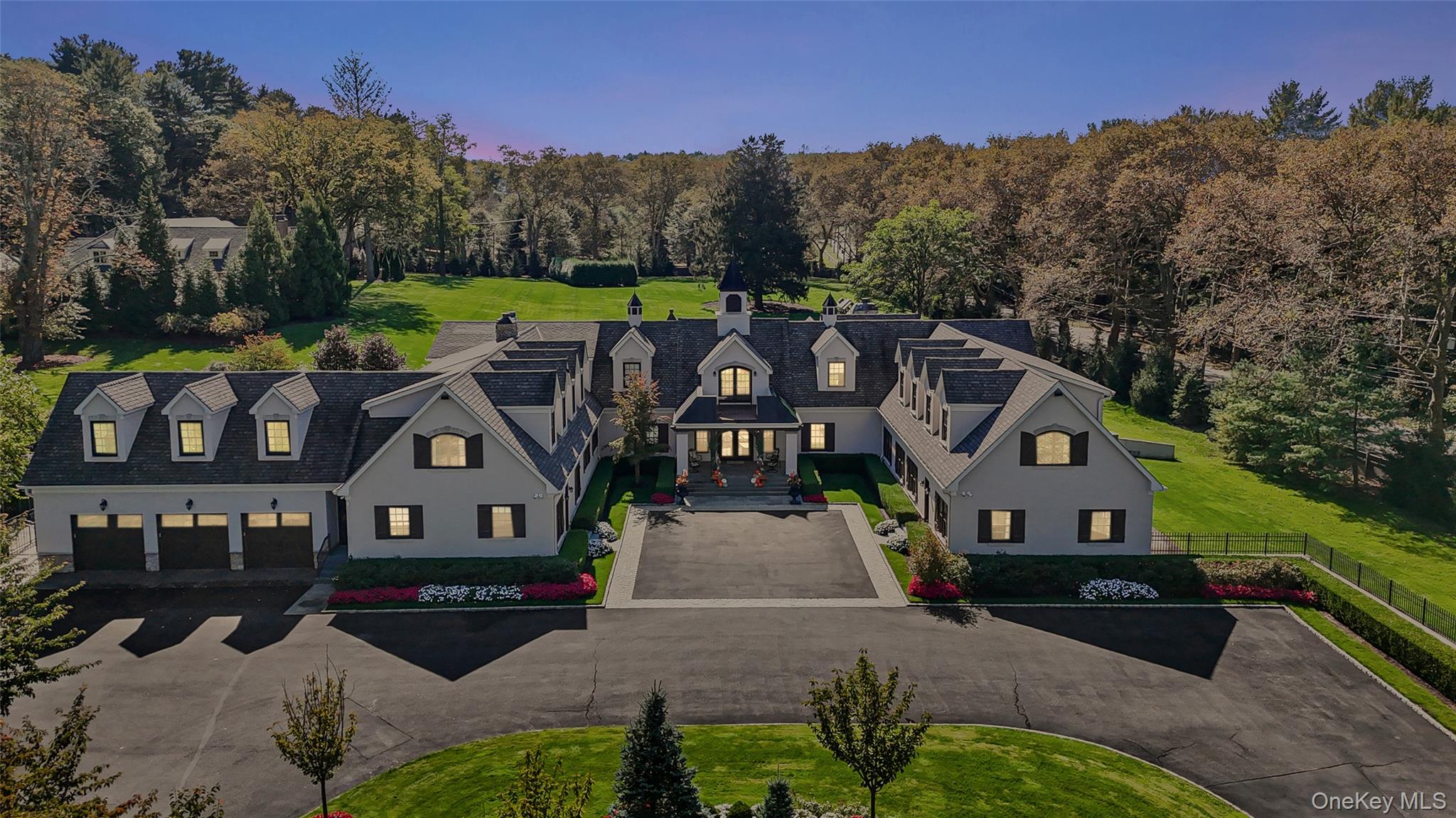 15 High Ridge Lane, Matinecock, NY 11771