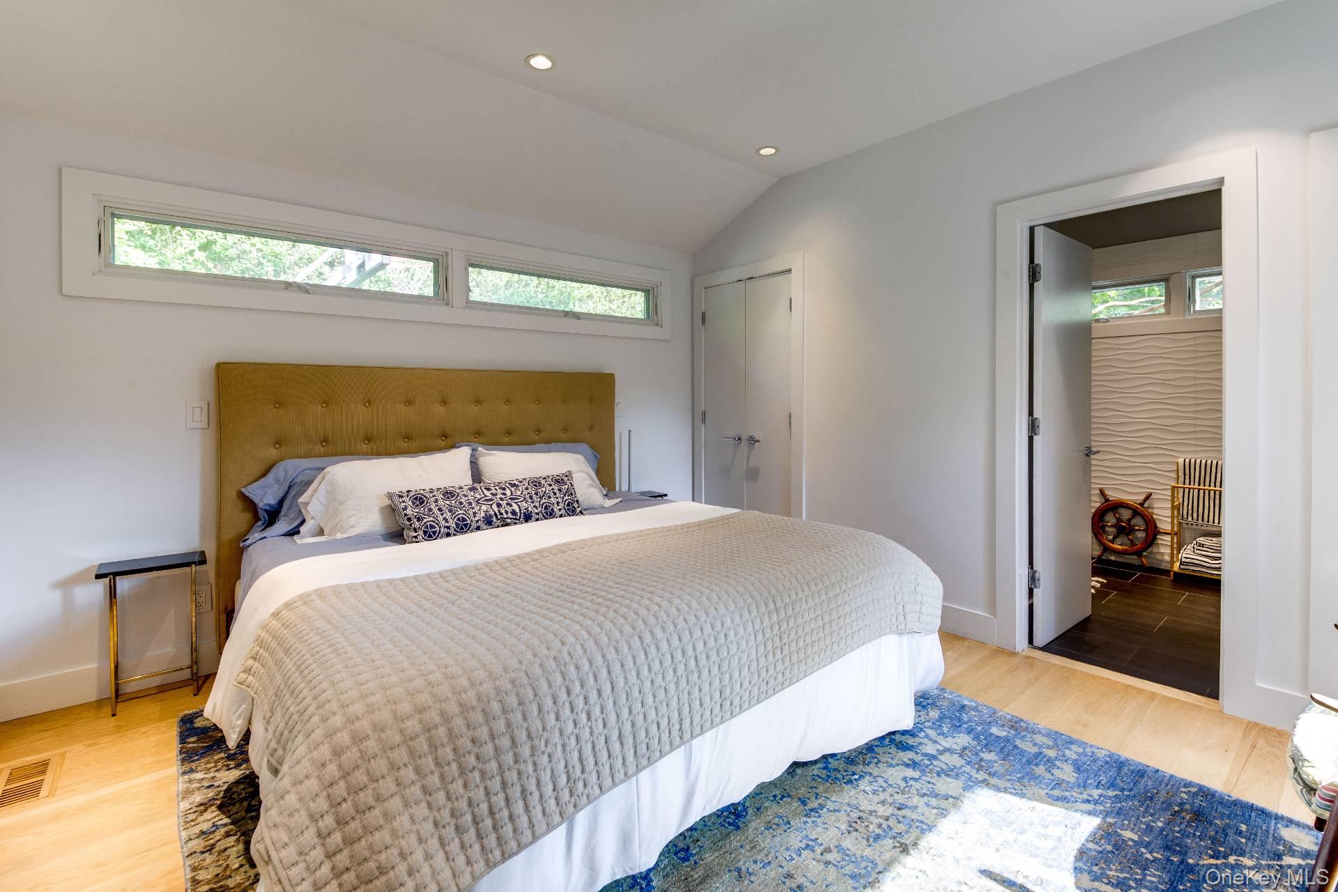 14 Indian Wells Highway, East Hampton, NY 11930