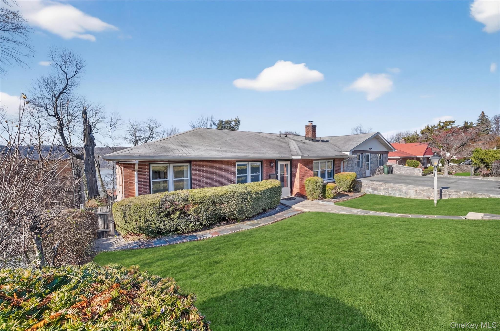 43 Arthur Place, Yonkers, NY 10701