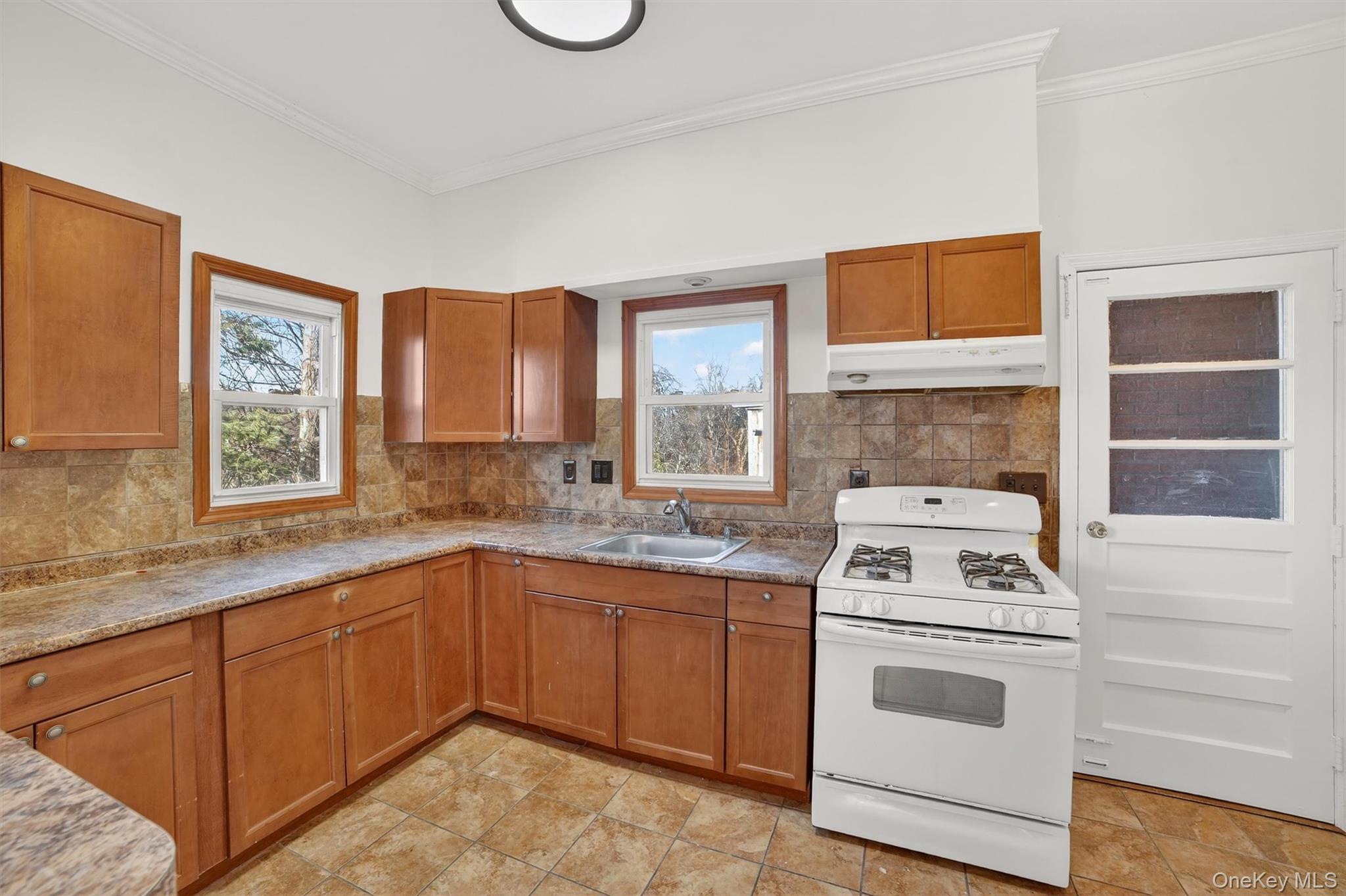 43 Arthur Place, Yonkers, NY 10701