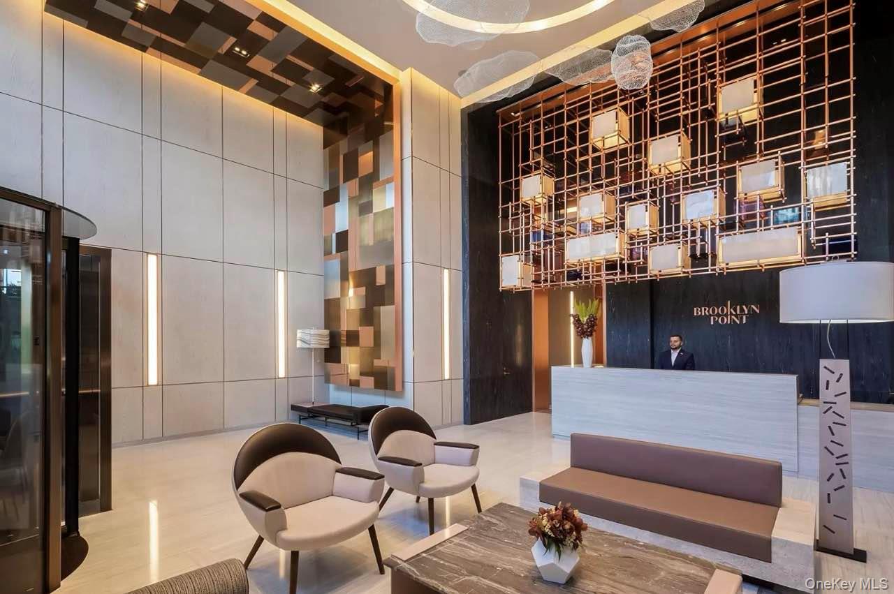 131-03 40th Road # 18E, Flushing, NY 11354