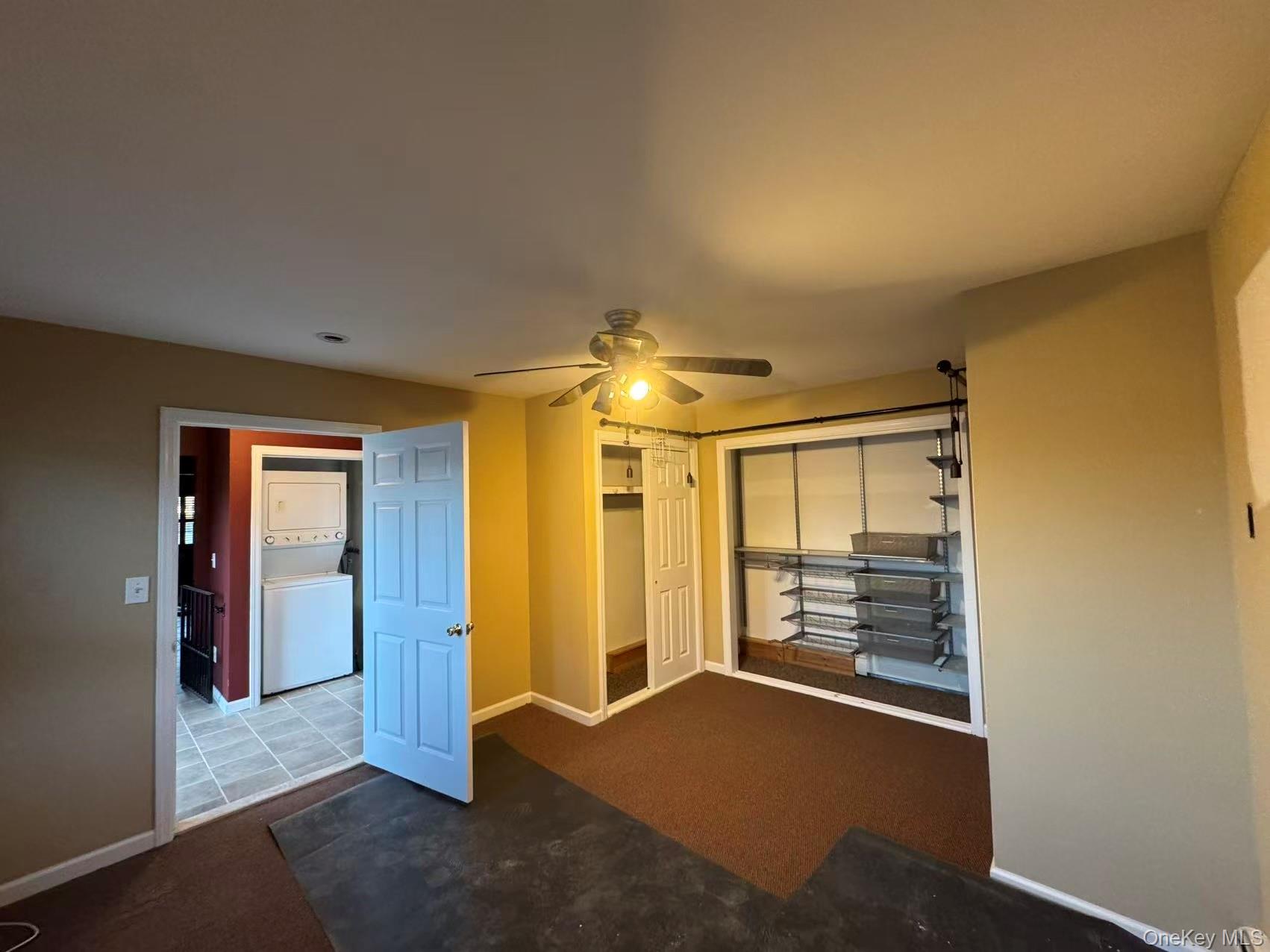 6 Serpentine Lane, Levittown, NY 11756