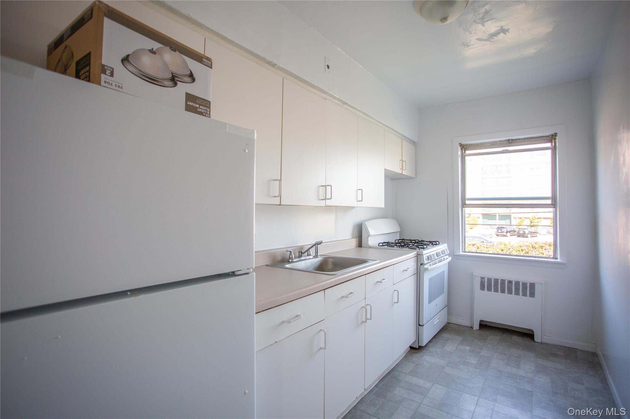 345 Shore Road # 1E, Long Beach, NY 11561