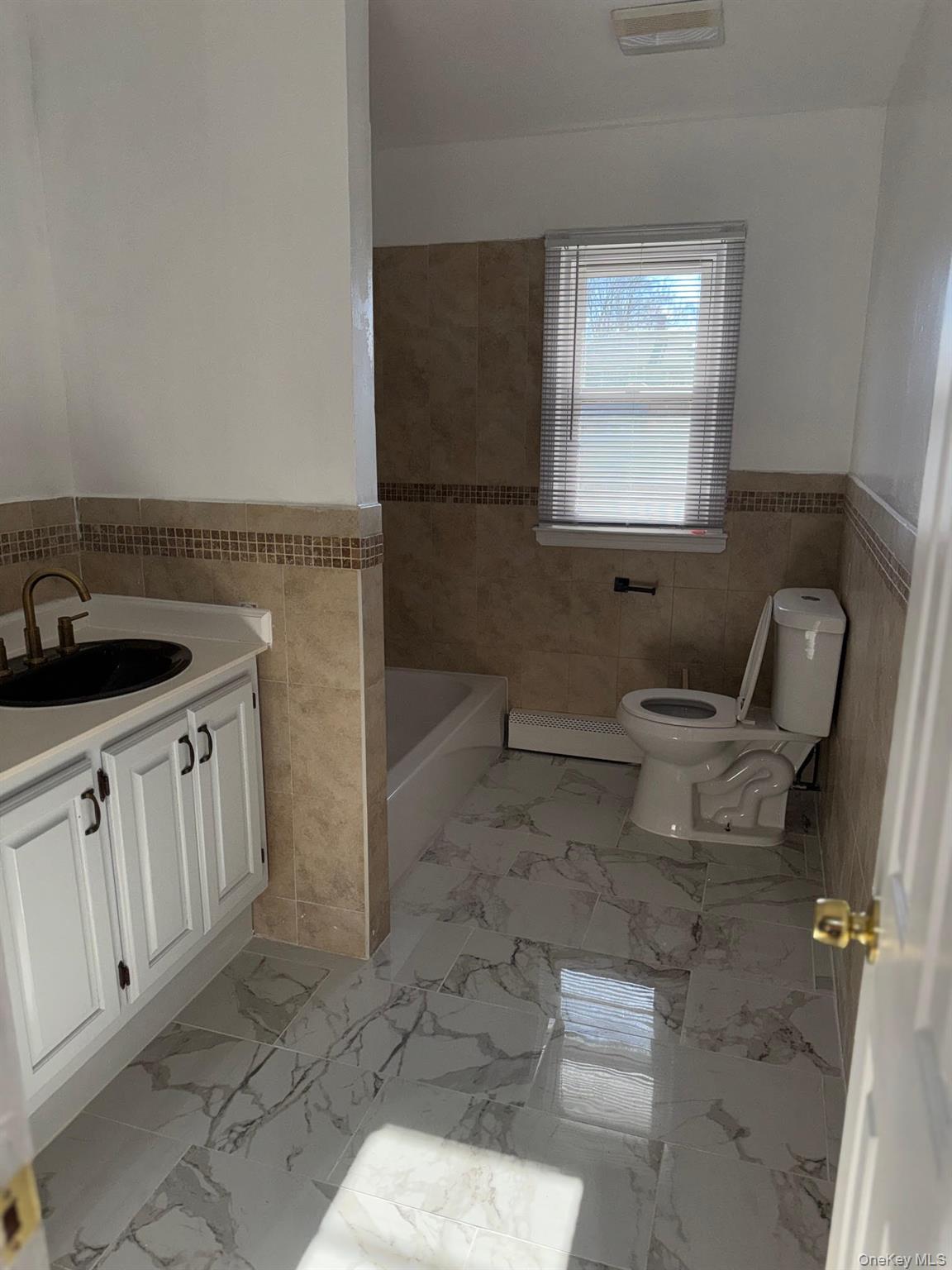 182 New York Avenue, Bay Shore, NY 11706