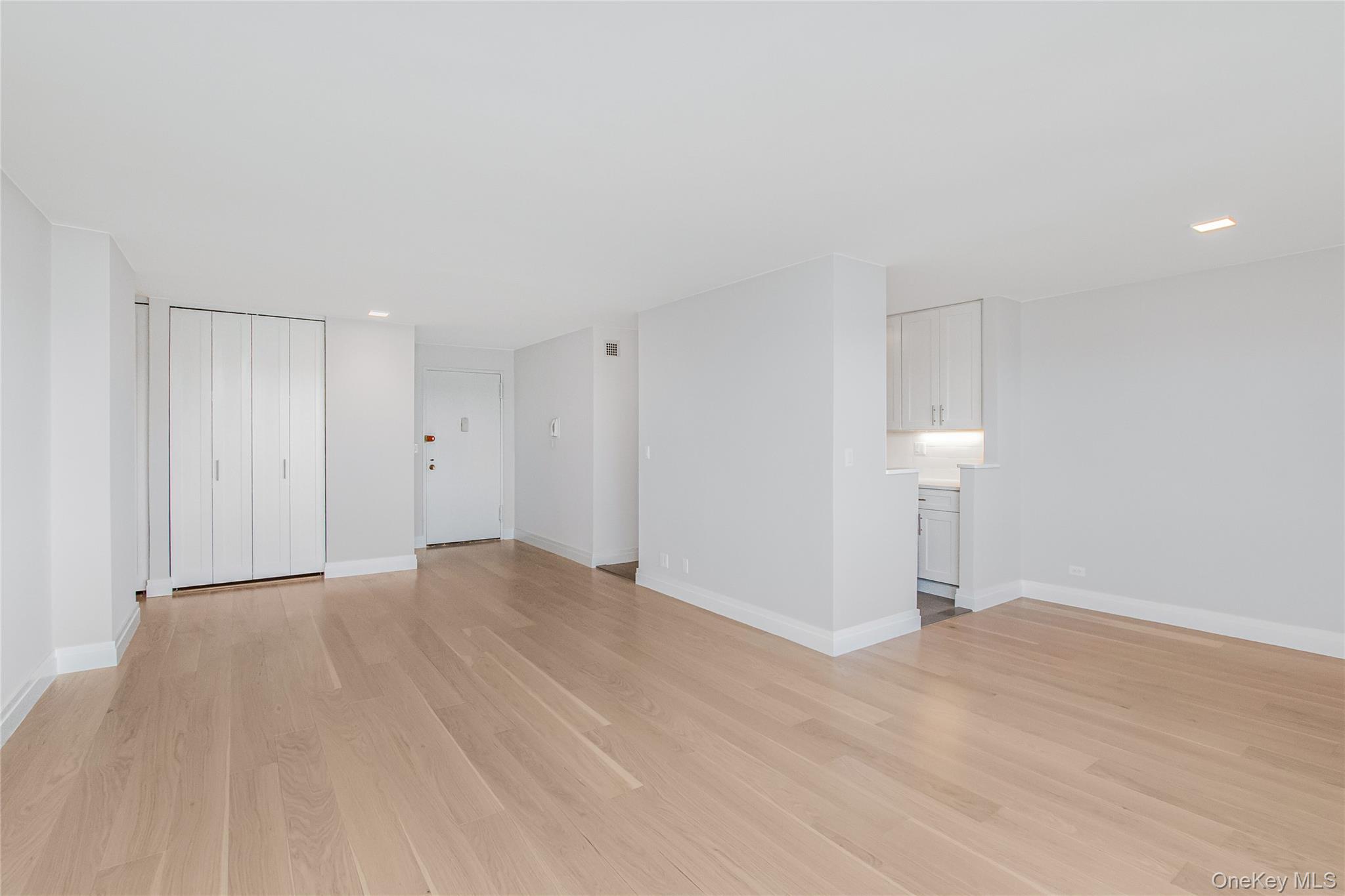 3671 Hudson Manor Terrace # 14B, Bronx, NY 10463