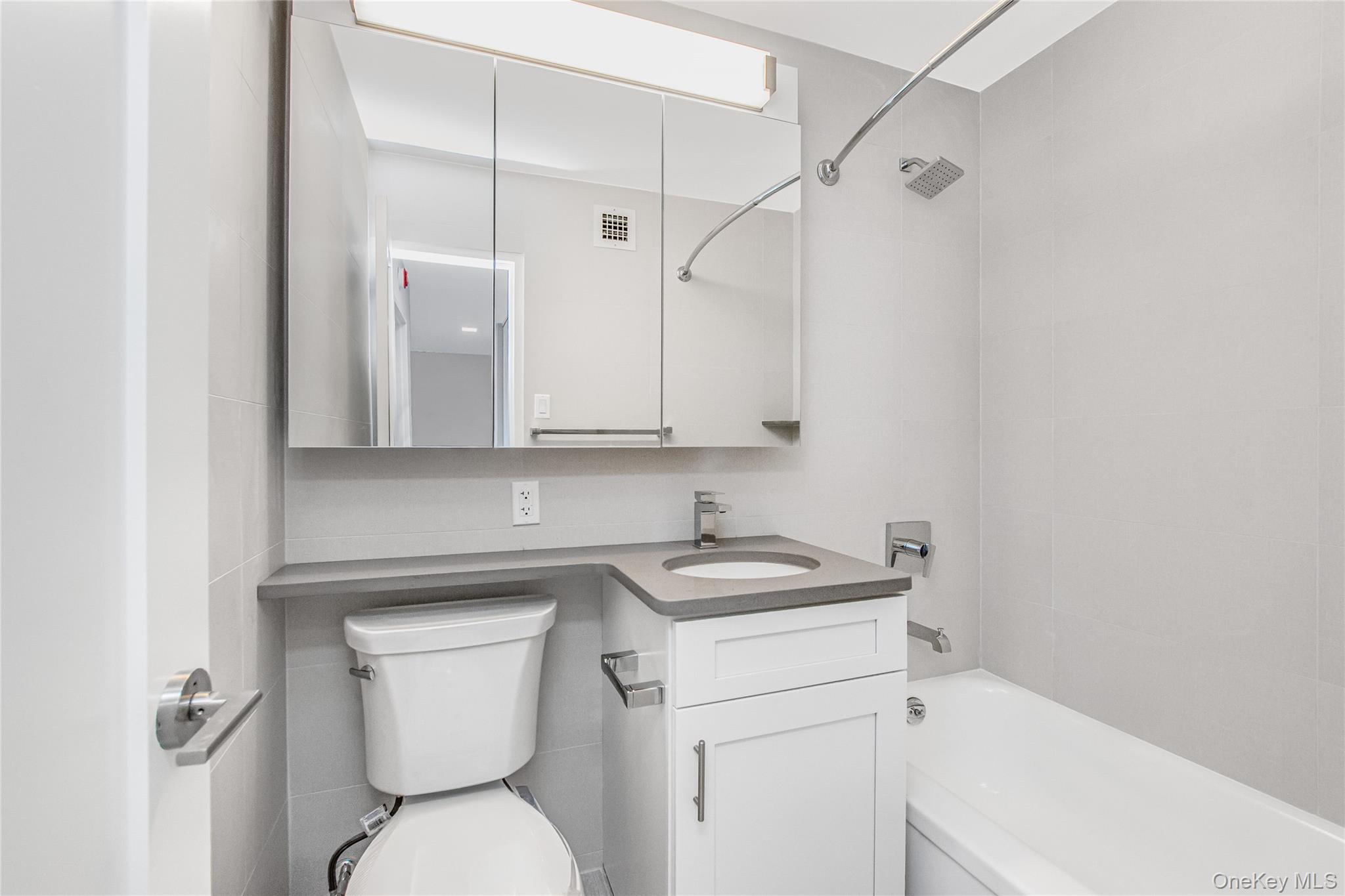 3671 Hudson Manor Terrace # 14B, Bronx, NY 10463