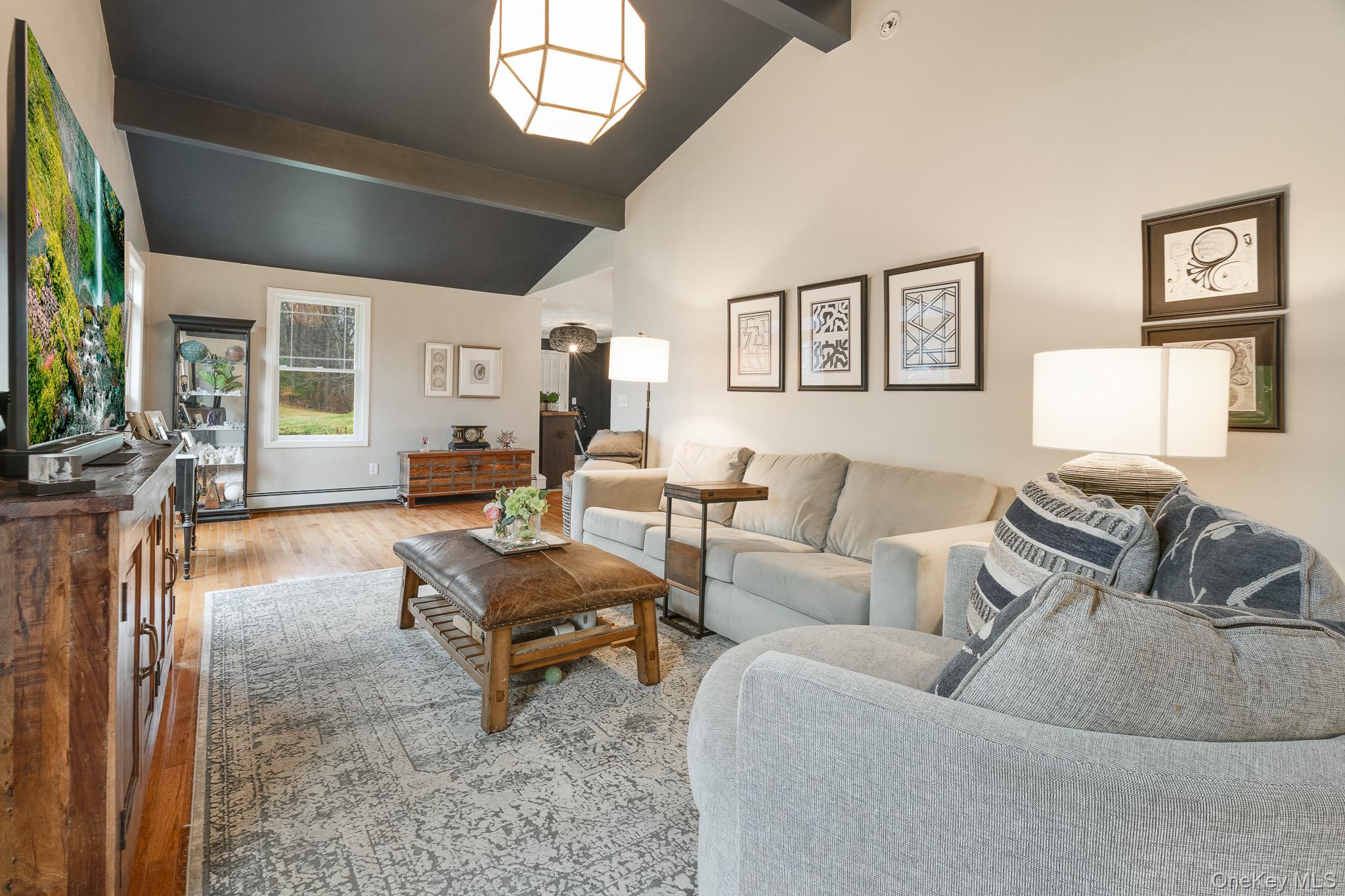 112 Pleasant View Road, Pleasant Valley, NY 12569