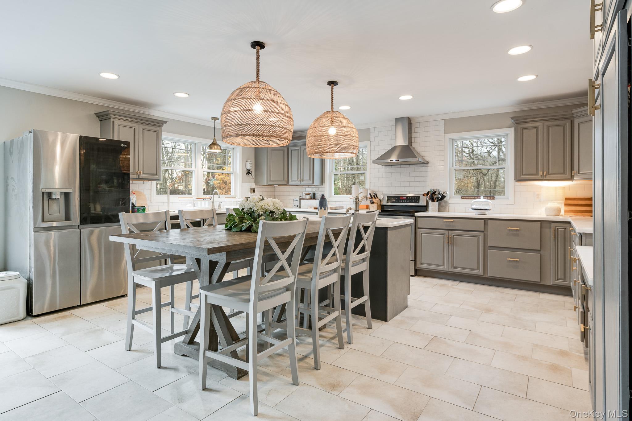 112 Pleasant View Road, Pleasant Valley, NY 12569