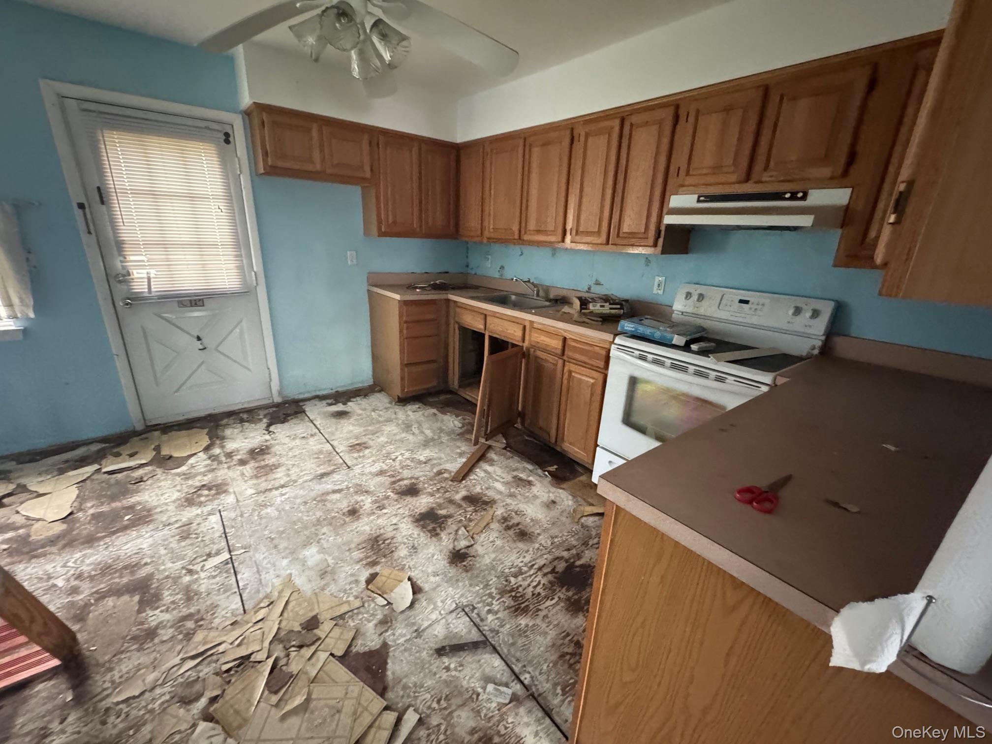 1000 9th Street # D28, Greenport, NY 11944