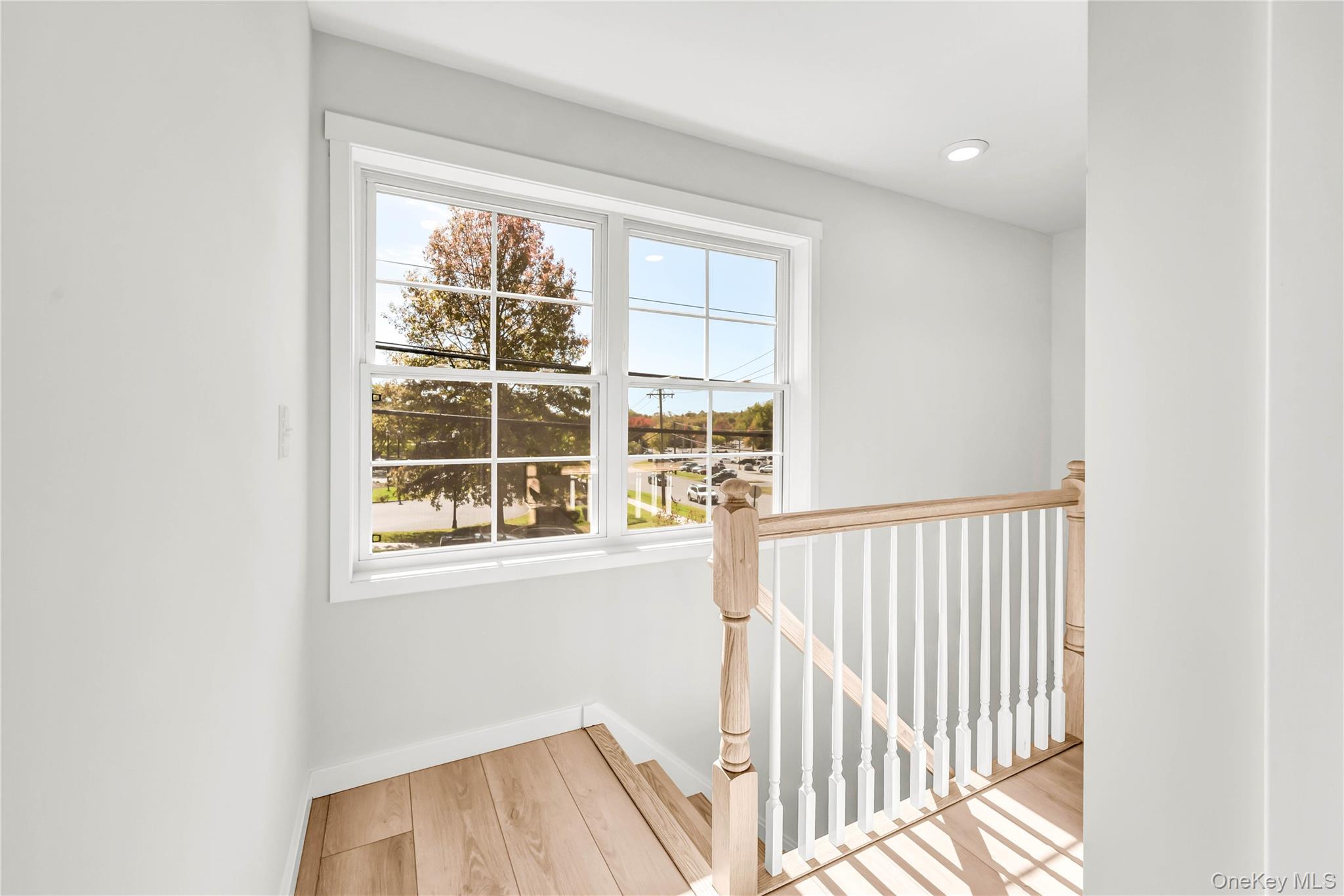 670 E Main Street, Jefferson Valley, NY 10535