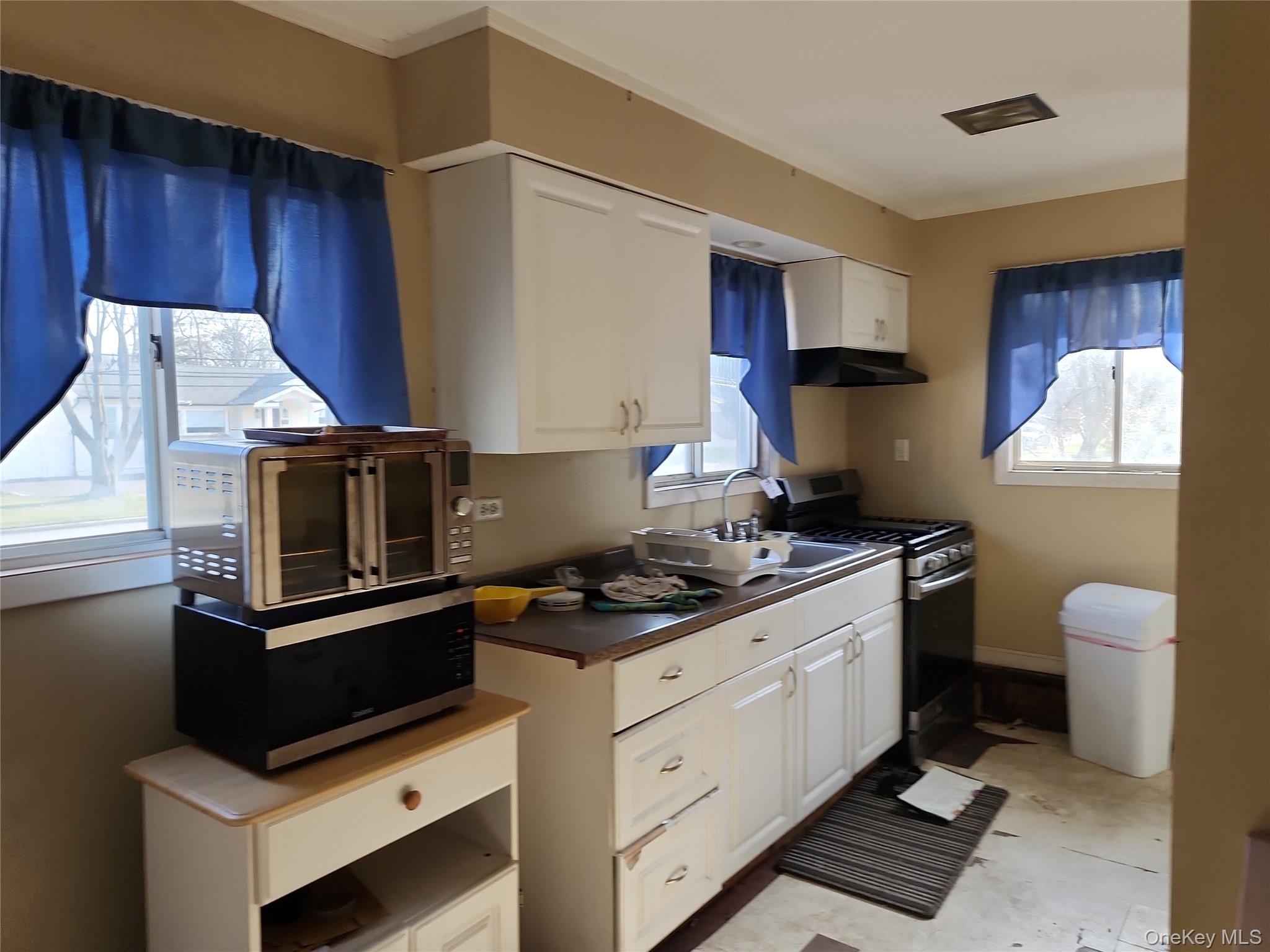 48 Lumur Drive, Sayville, NY 11782