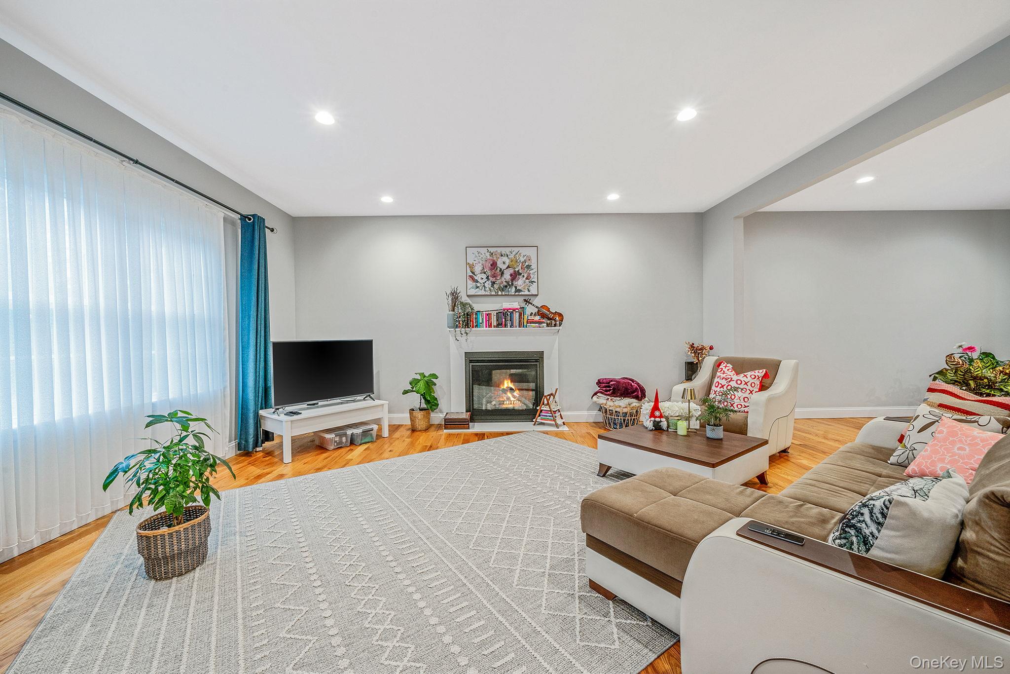 152 Wood, Centereach, NY 11720