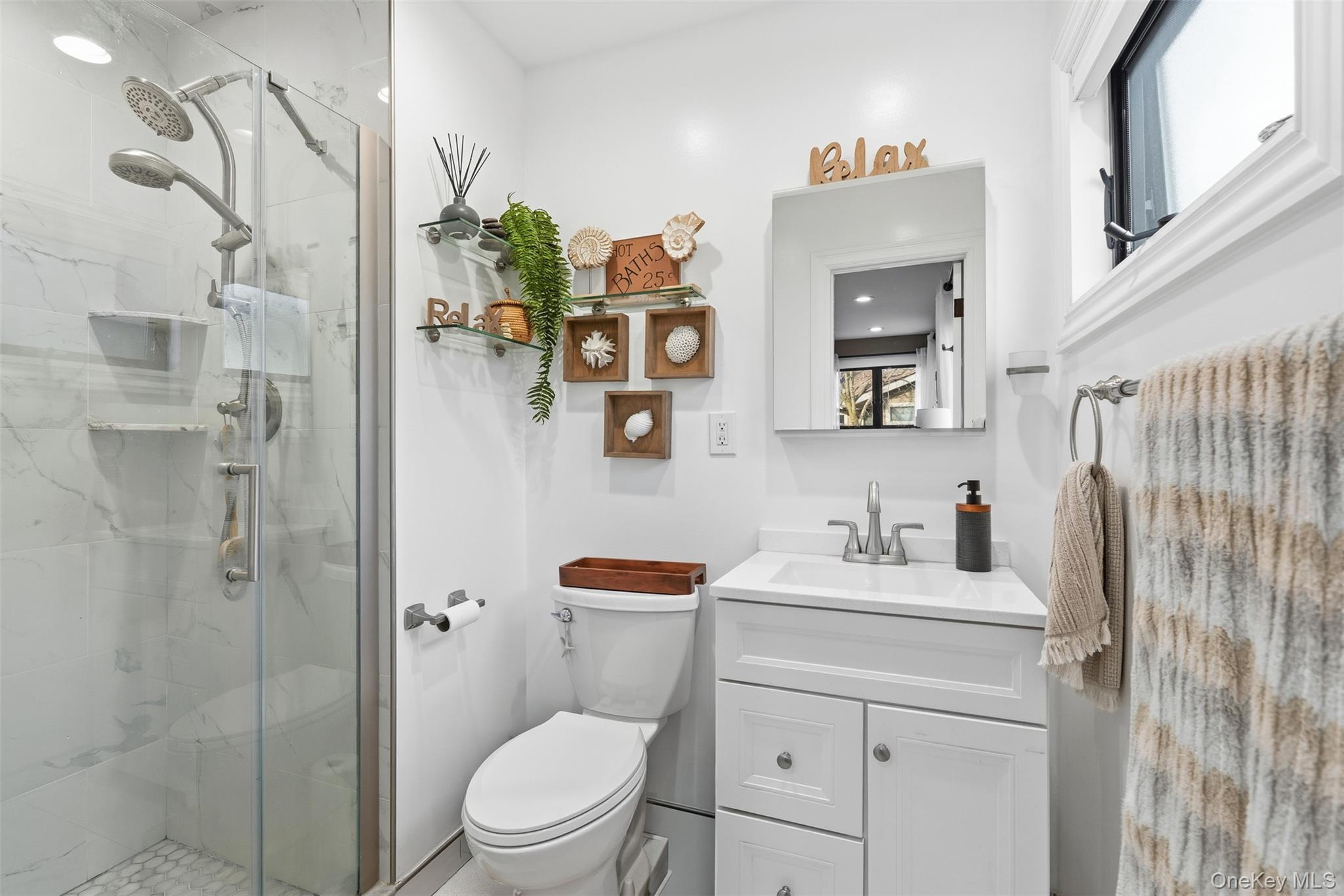 76 Kensington Oval, New Rochelle, NY 10805