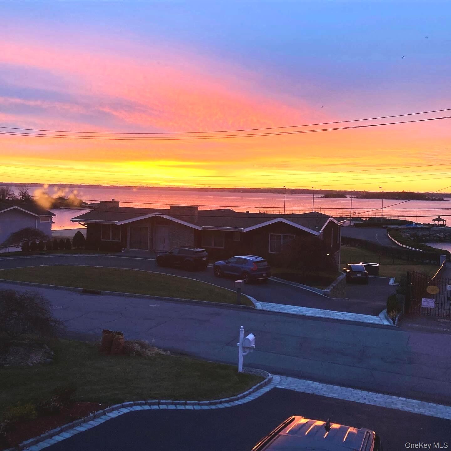 76 Kensington Oval, New Rochelle, NY 10805