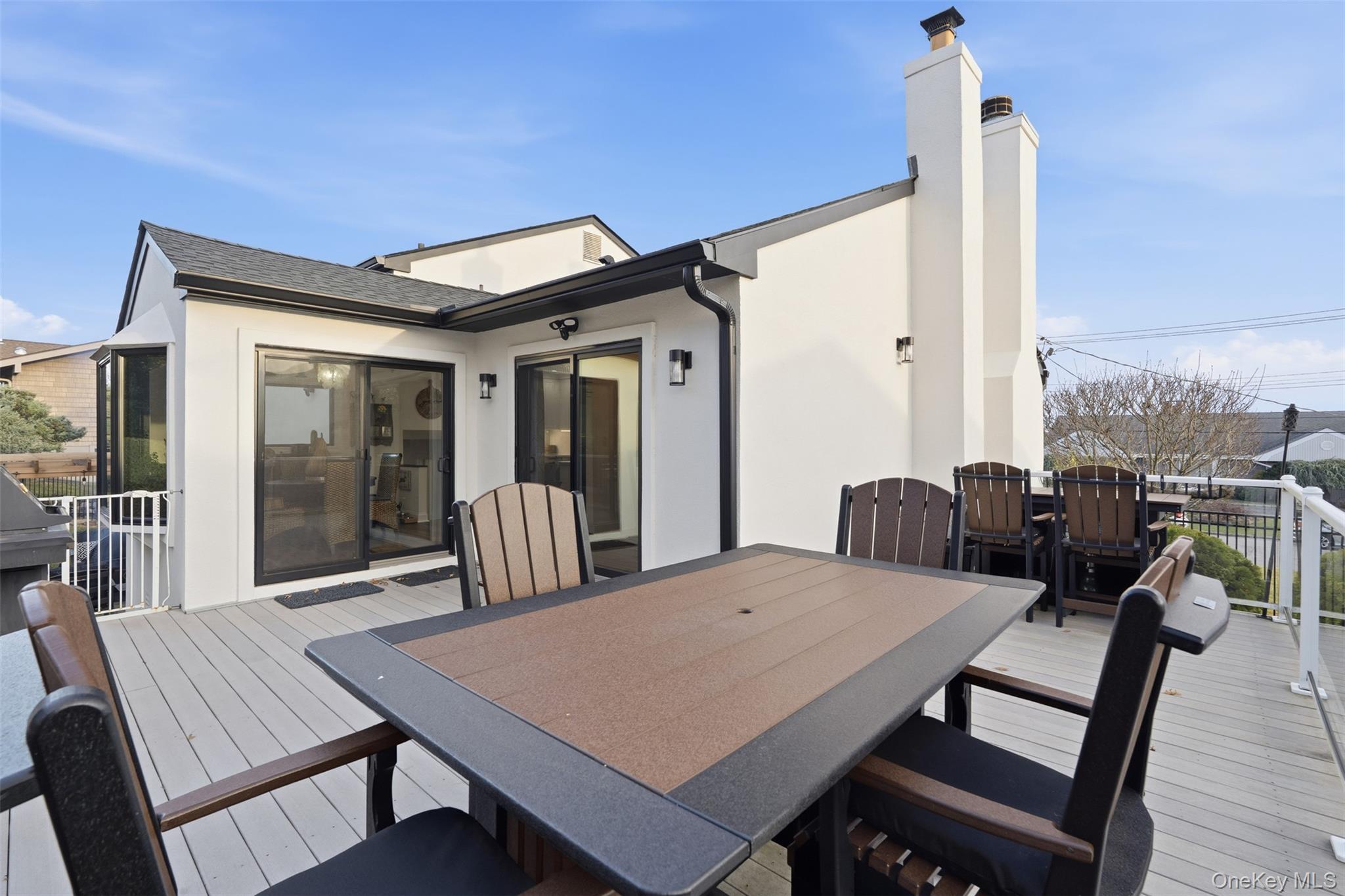 76 Kensington Oval, New Rochelle, NY 10805