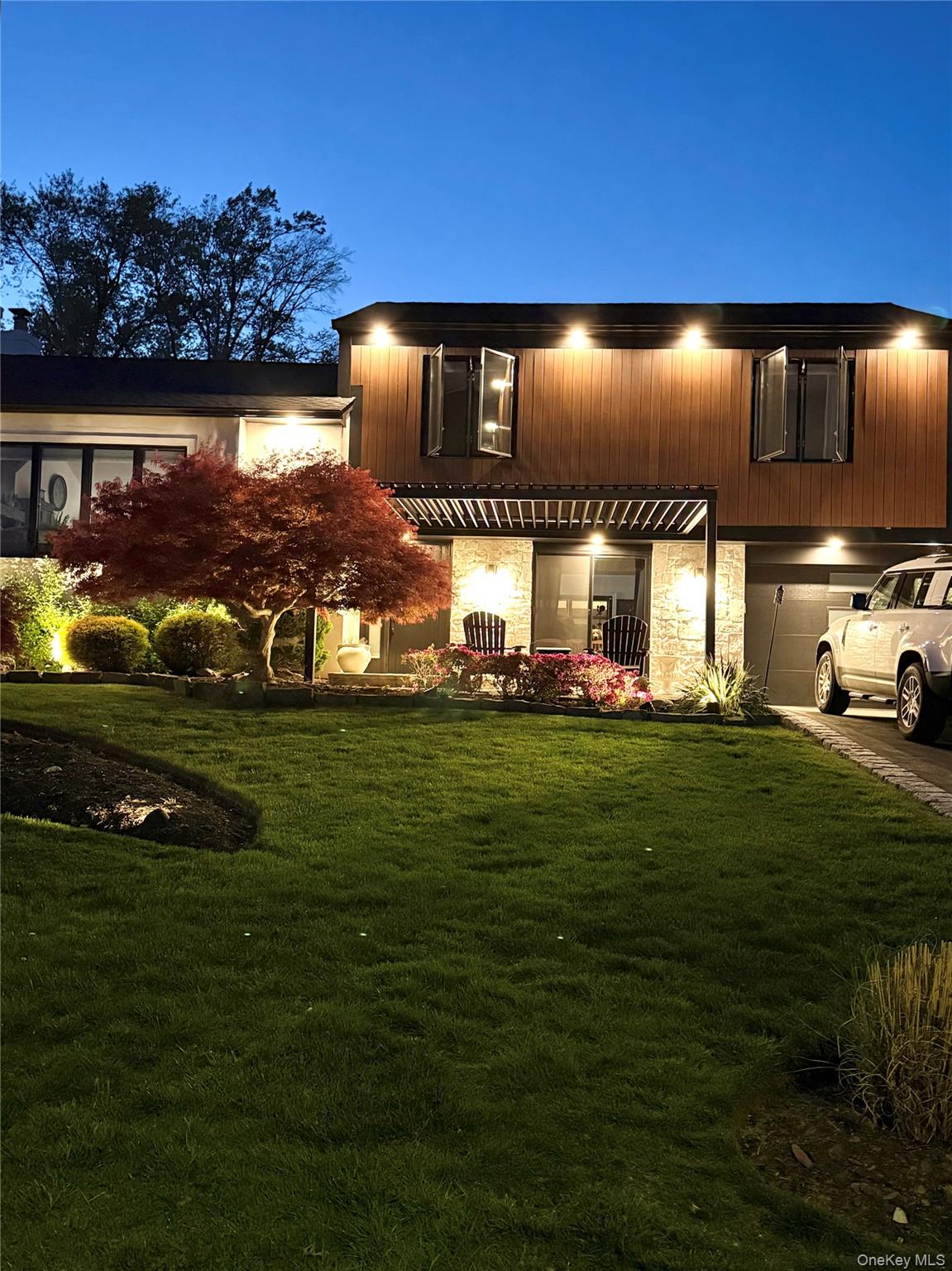 76 Kensington Oval, New Rochelle, NY 10805