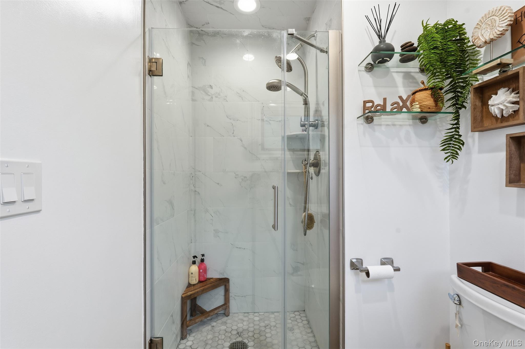 76 Kensington Oval, New Rochelle, NY 10805