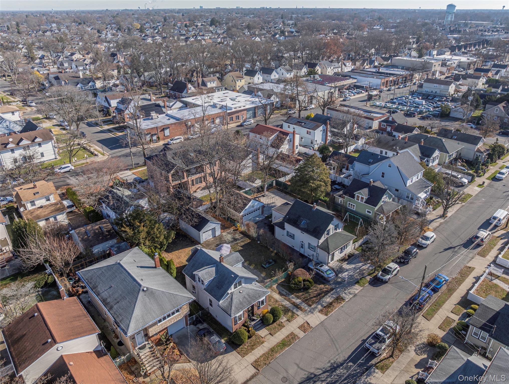 155 McKee Street, Floral Park, NY 11001