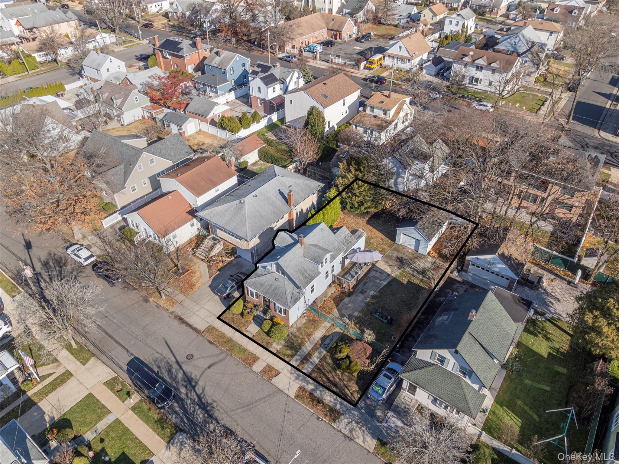 155 McKee Street, Floral Park, NY 11001