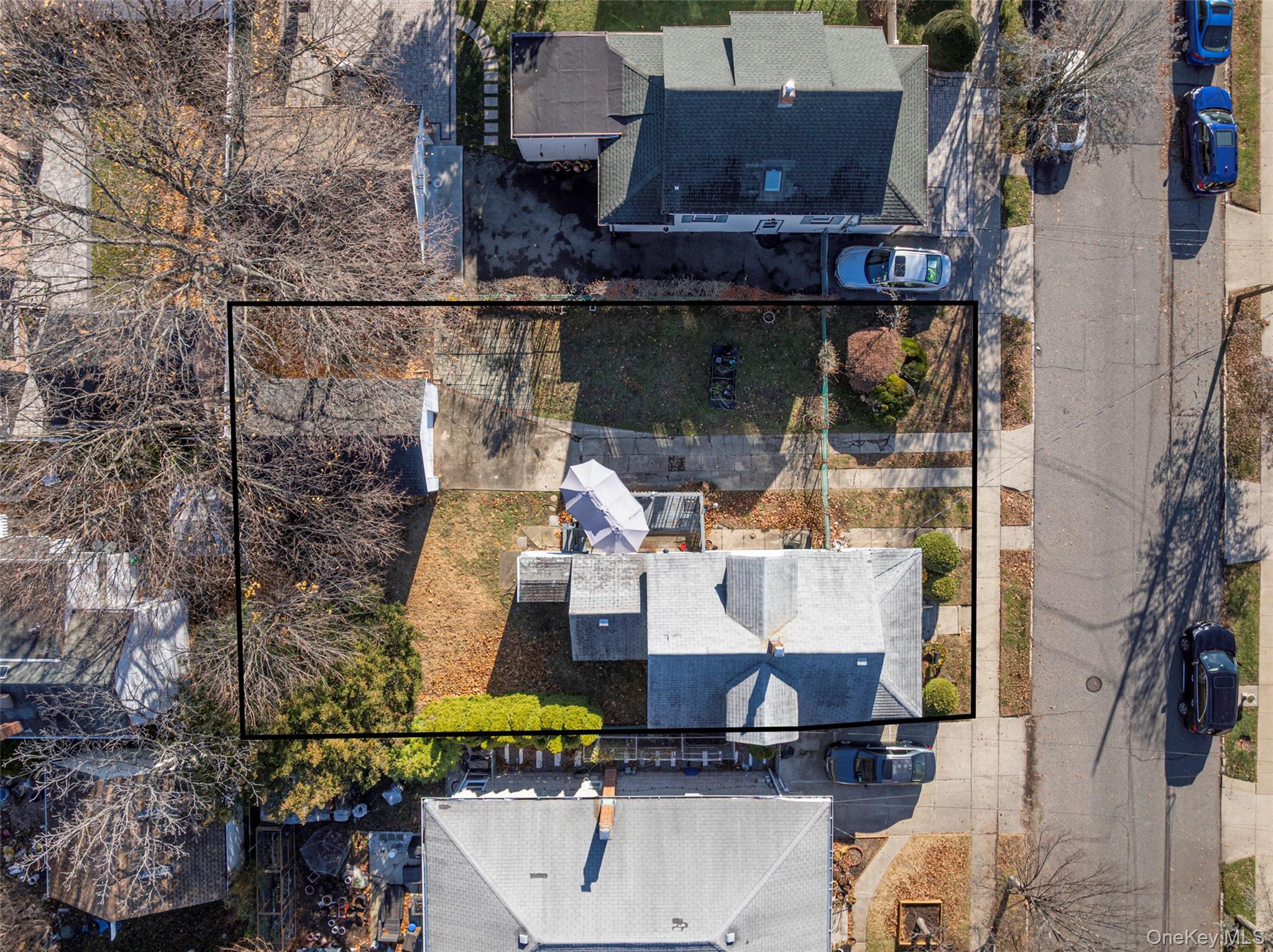 155 McKee Street, Floral Park, NY 11001