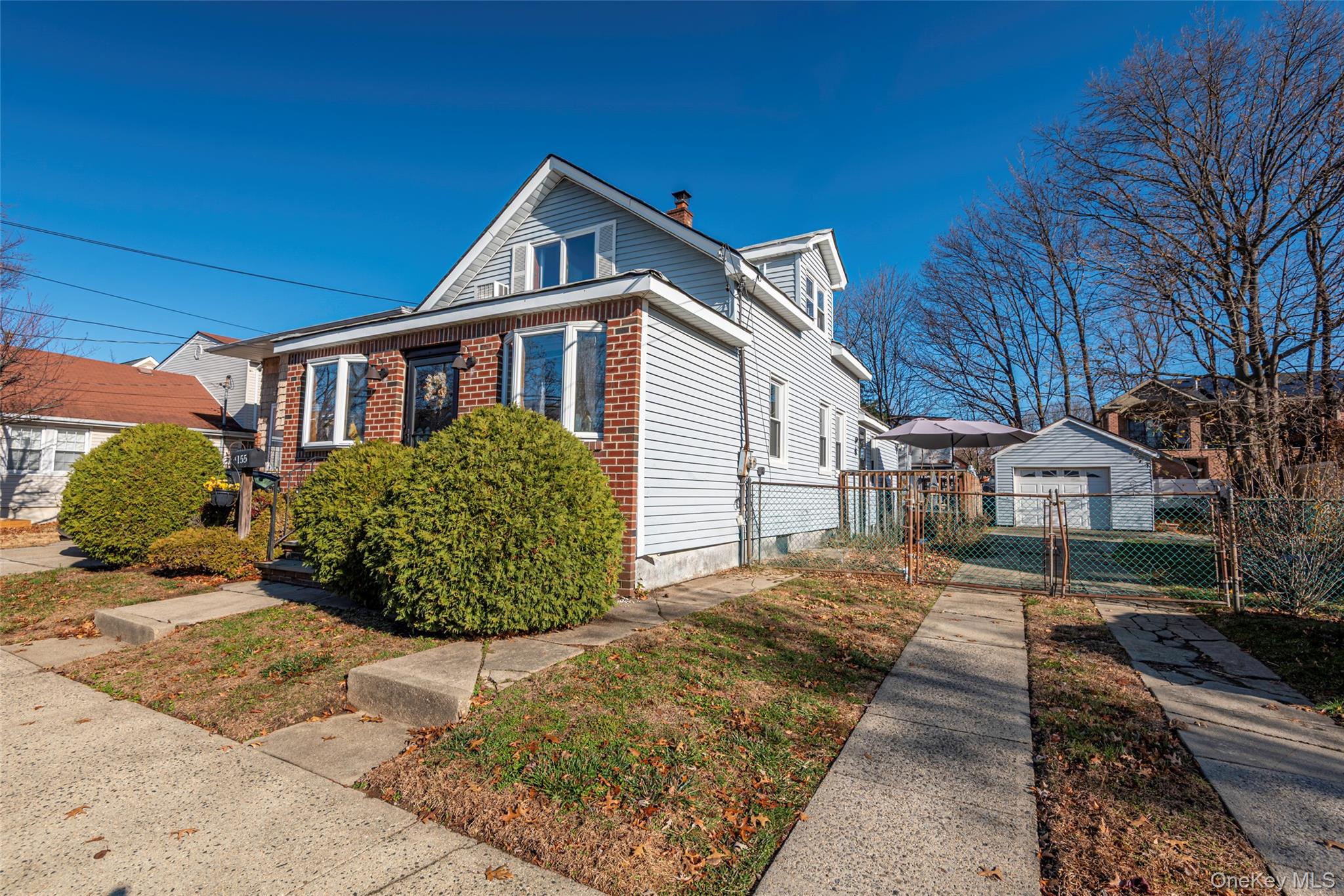 155 McKee Street, Floral Park, NY 11001