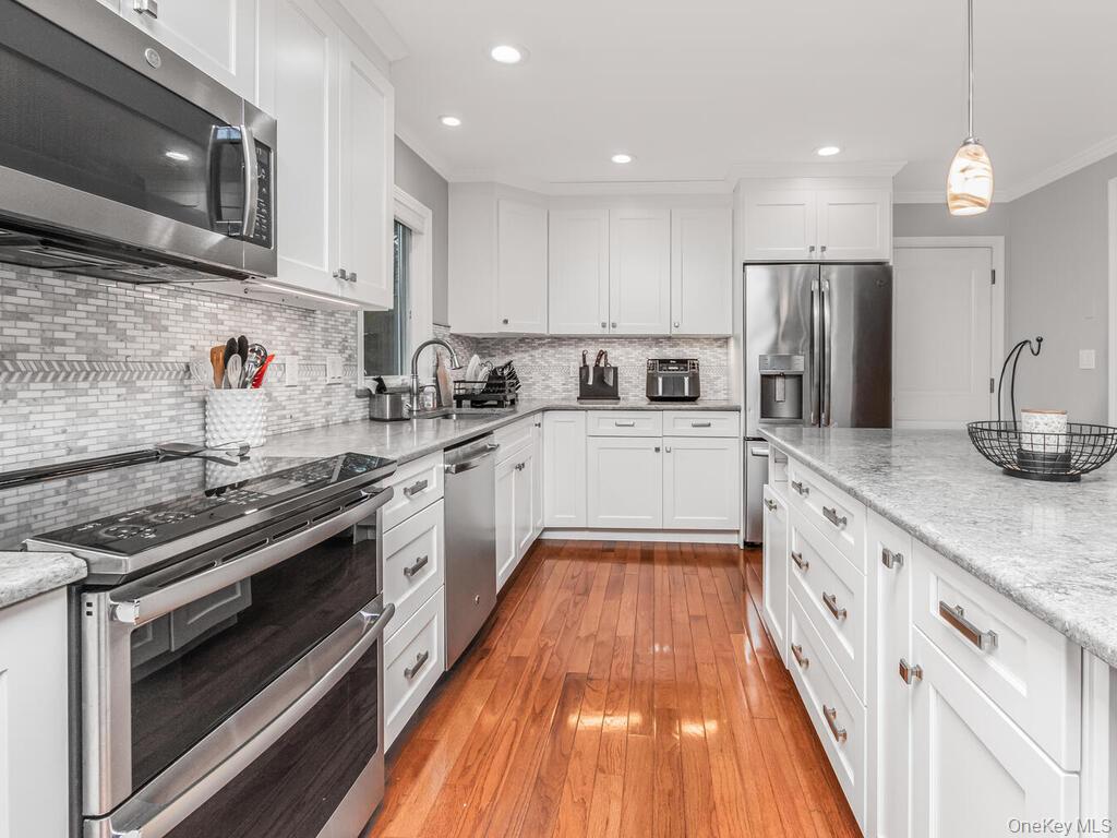 70 Breckenridge Road, Mahopac, NY 10541