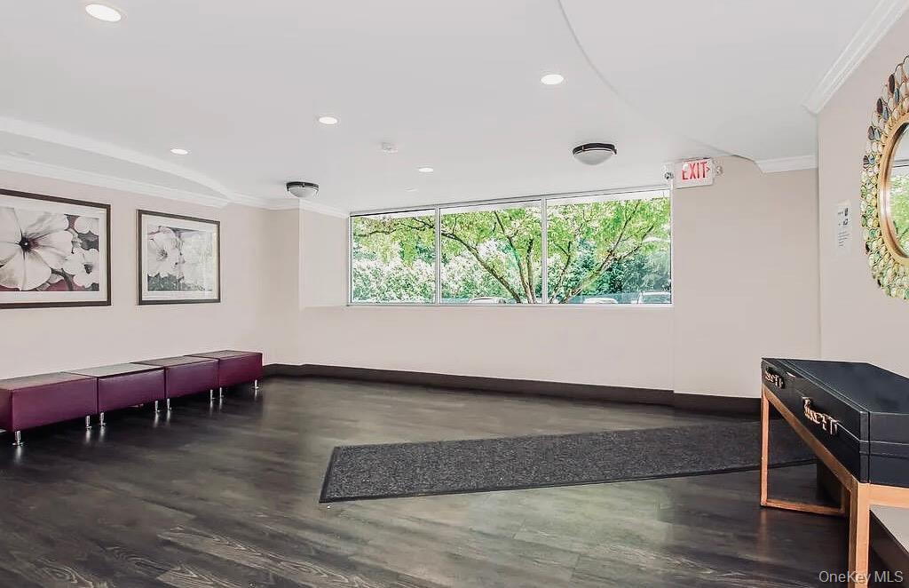 1 Balint Drive # 366, Yonkers, NY 10710