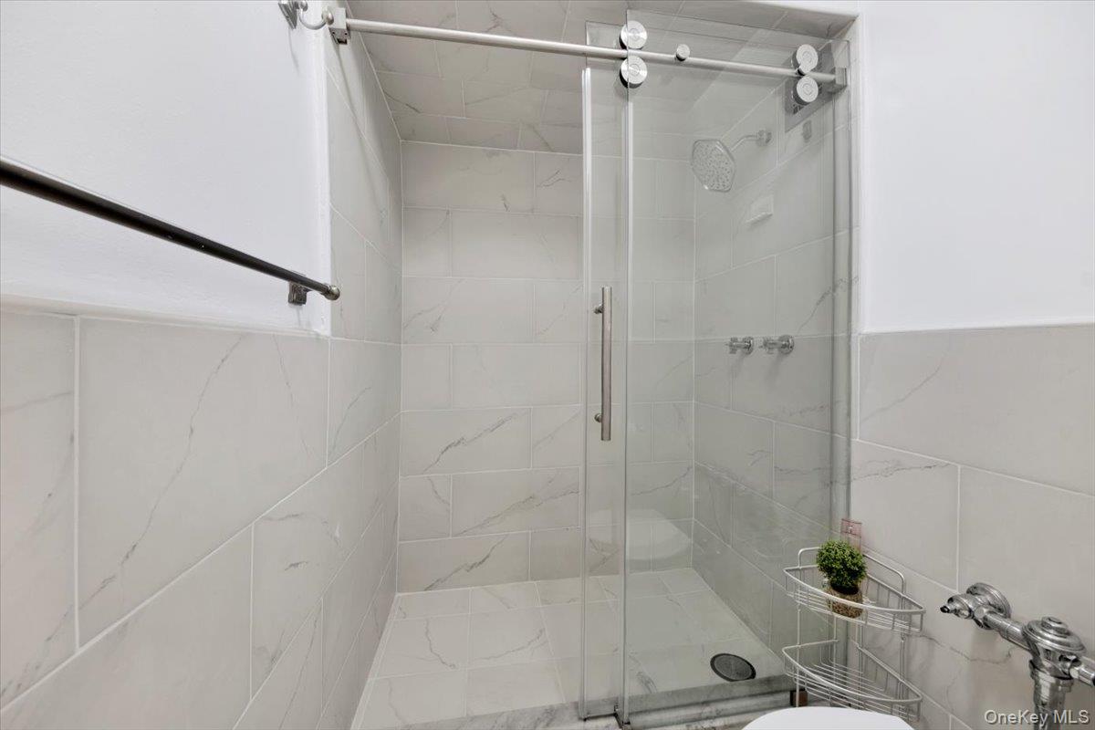 1 Balint Drive # 366, Yonkers, NY 10710