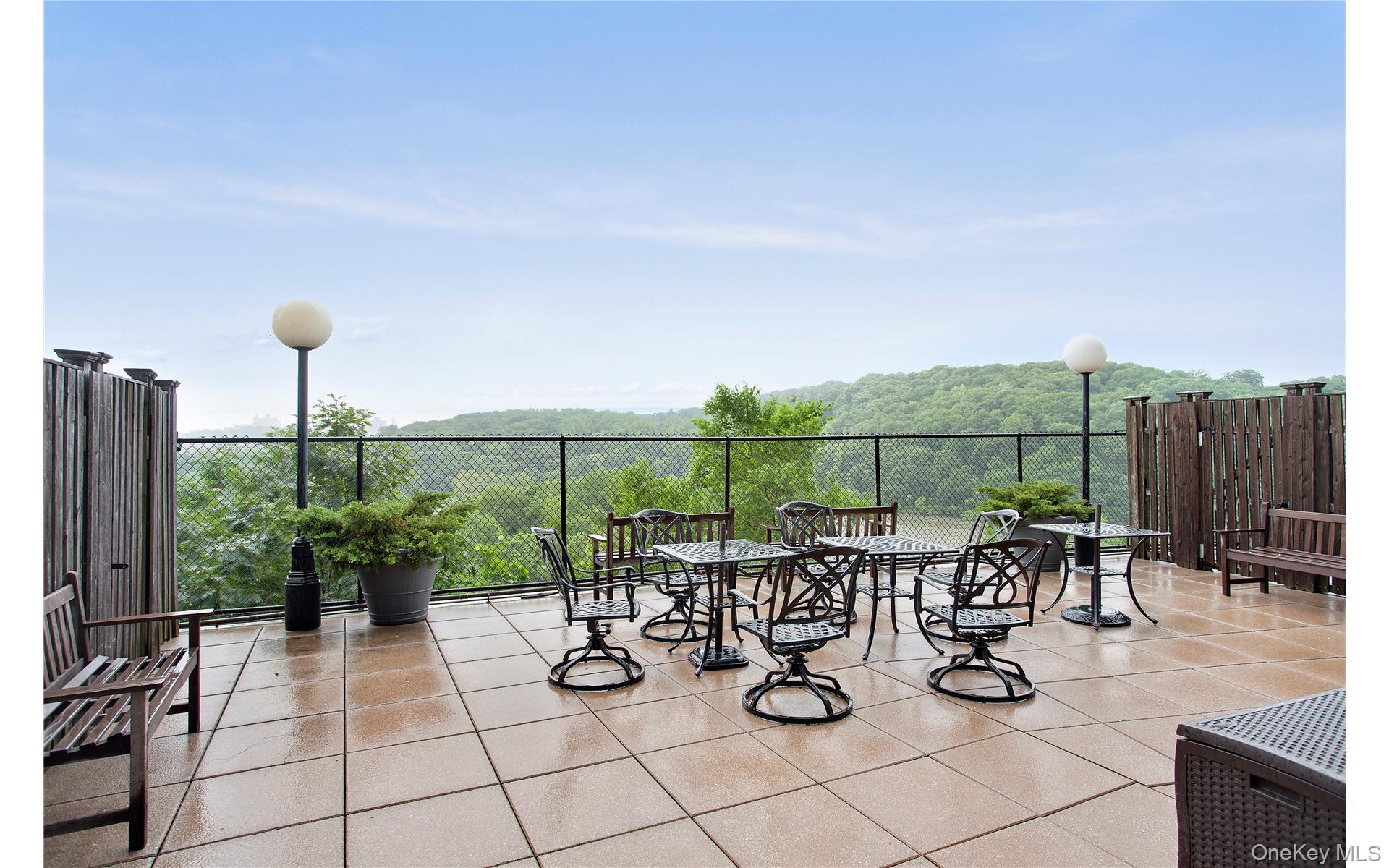 2400 Johnson Avenue # 5F, Bronx, NY 10463