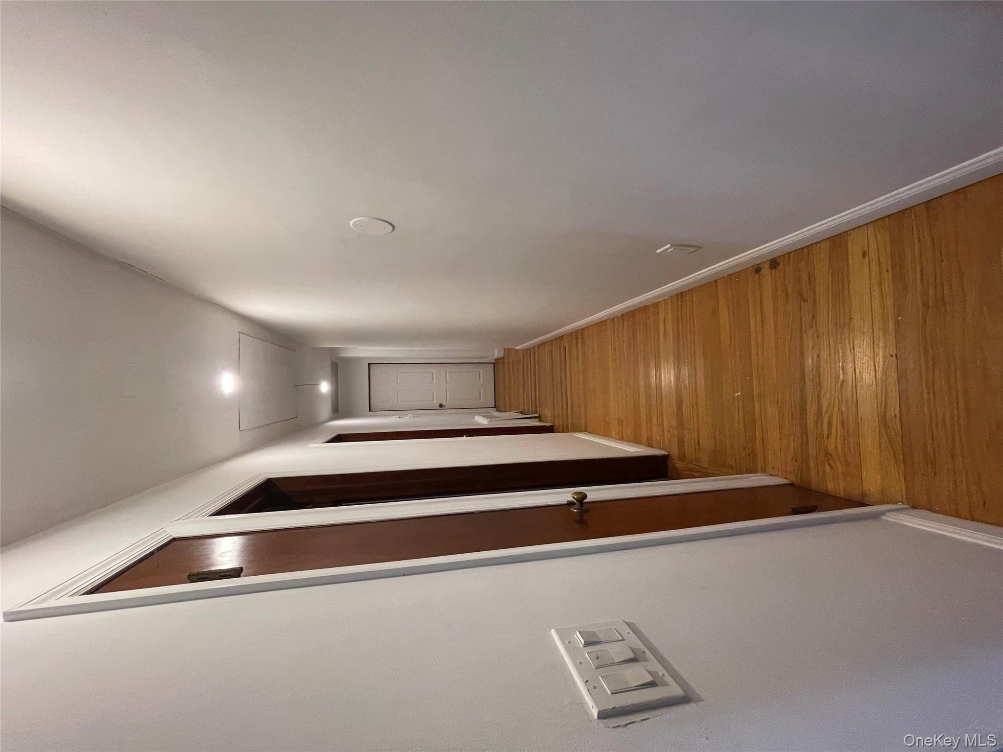 30 Oakcrest Avenue, Middle Island, NY 11953