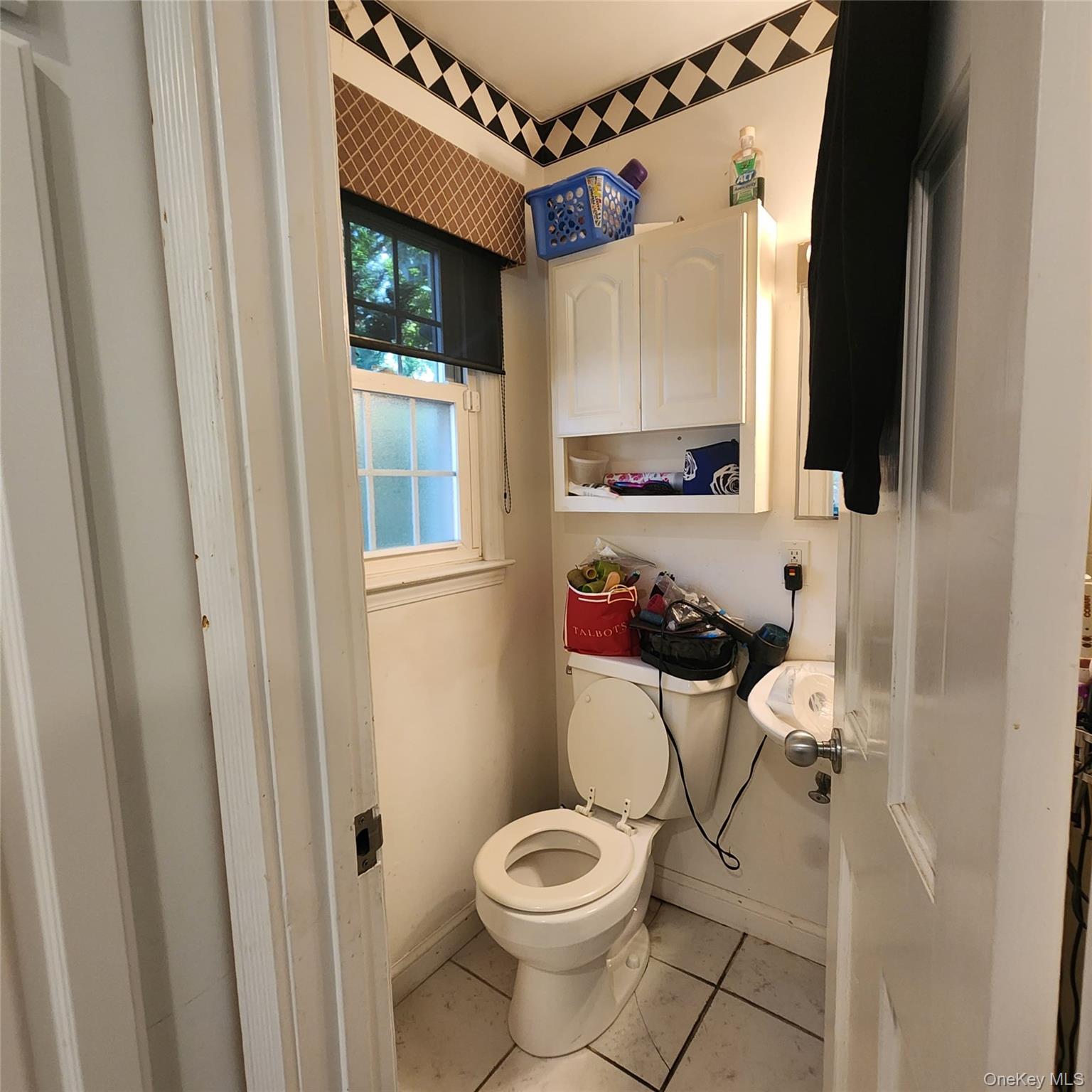 24 Highridge Road, Hartsdale, NY 10530